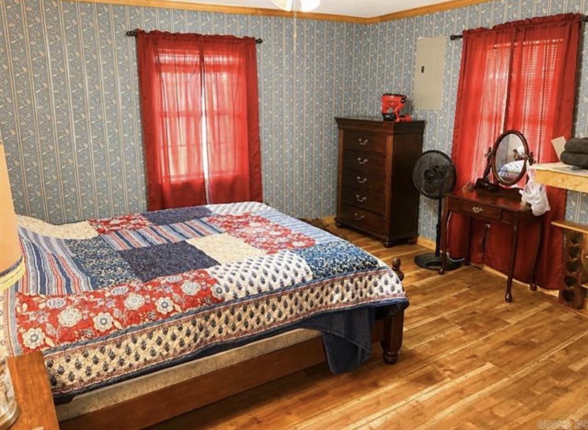 1117 GrannyHollow  Jerusalem, AR
