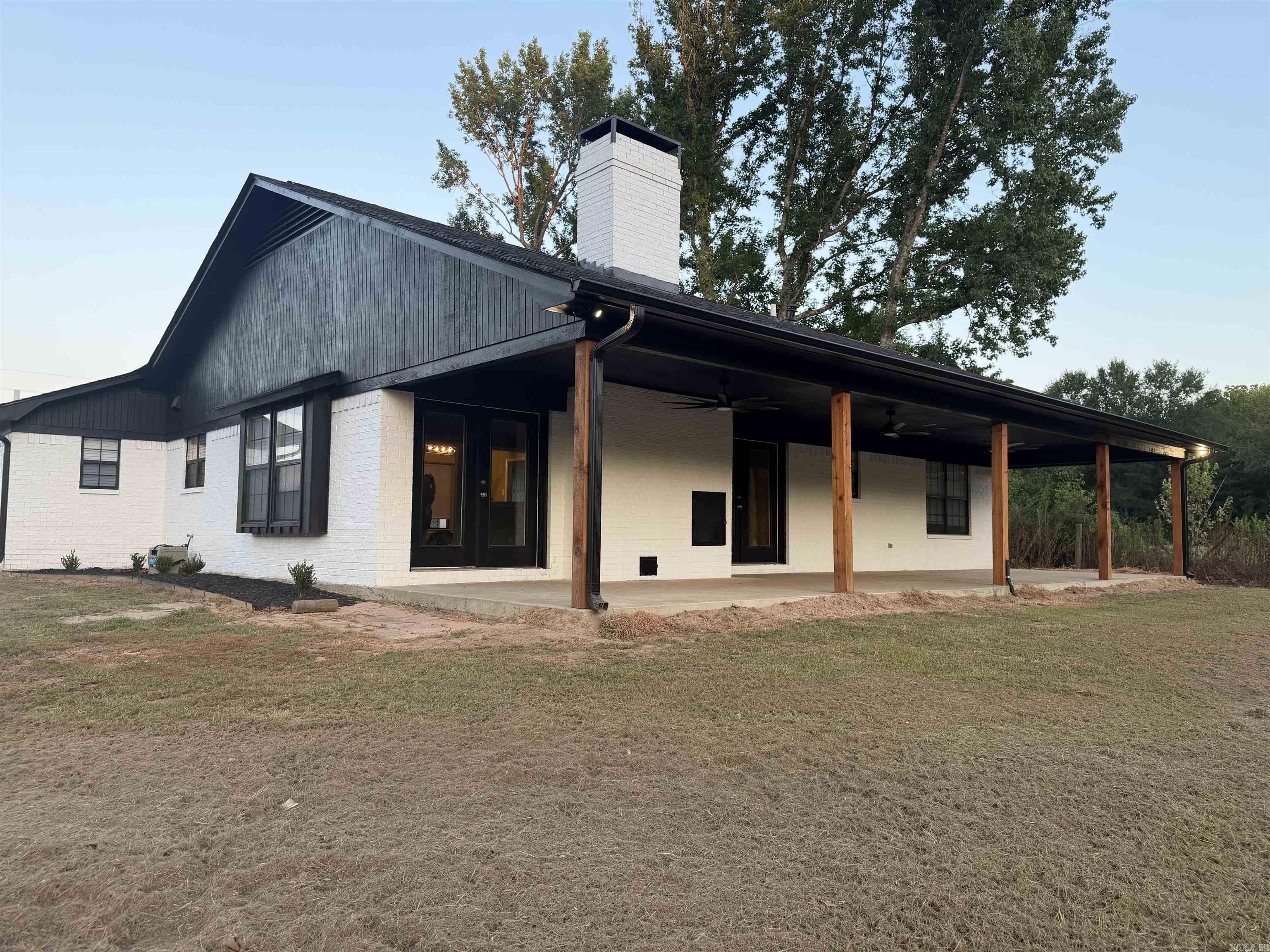 6175 LINE FERRY RD  Texarkana, AR