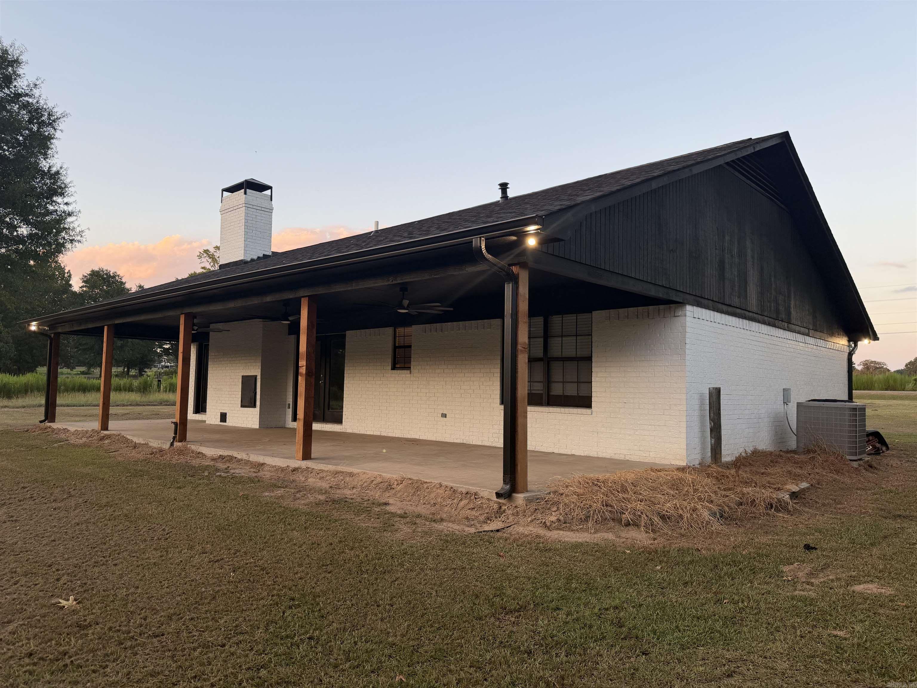 6175 LINE FERRY RD  Texarkana, AR