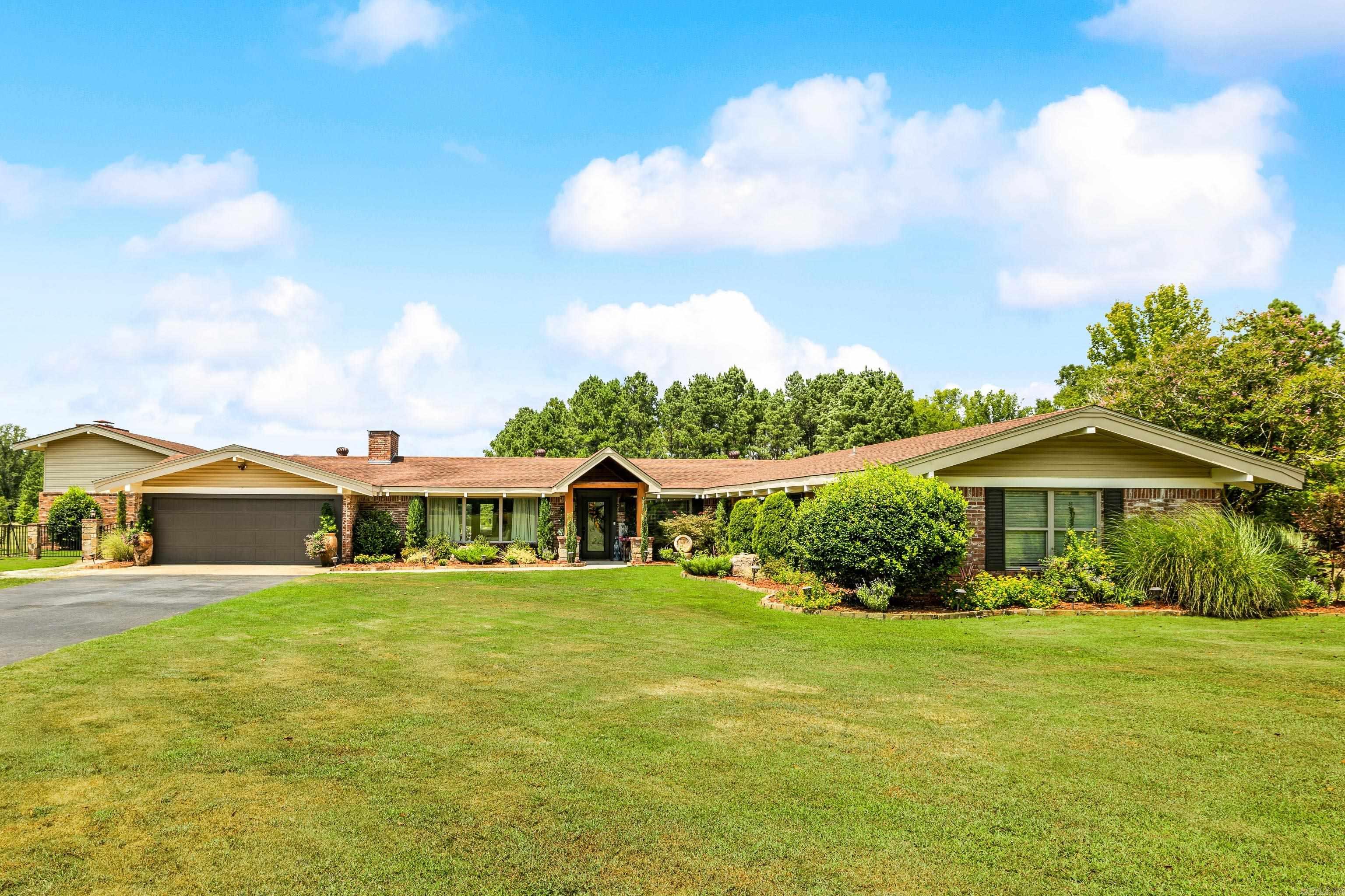4402  Country Club Road  Malvern, AR