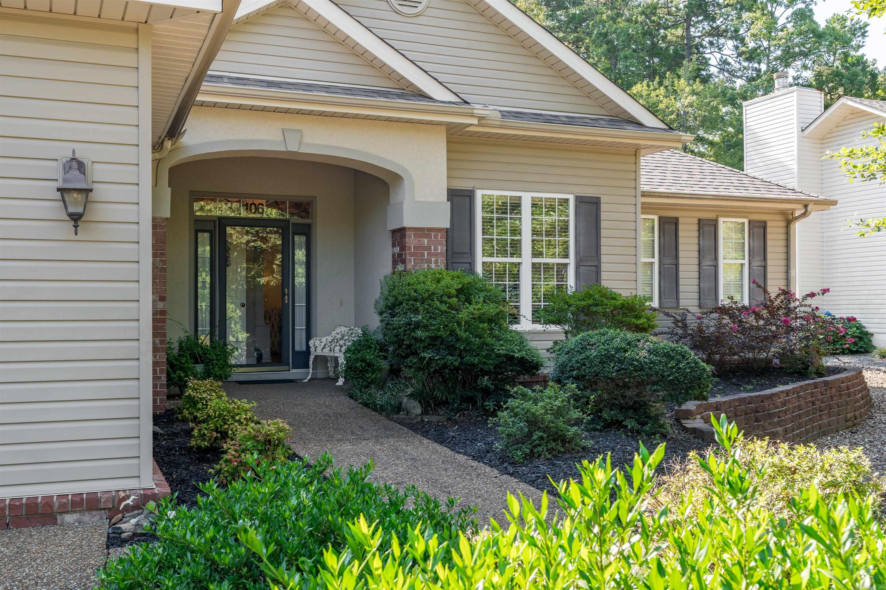 106 Cifuentes Way  Hot Springs Village, AR
