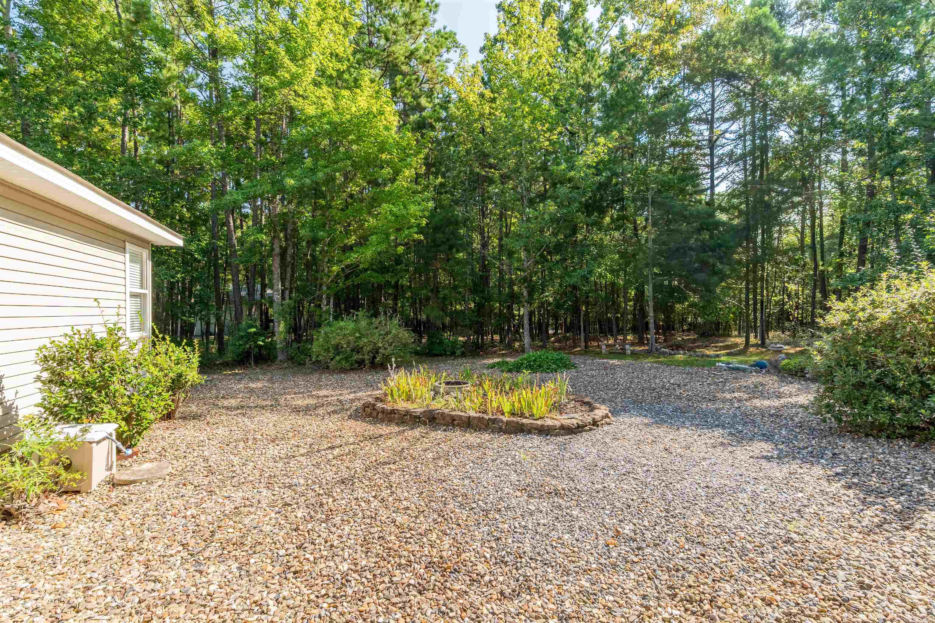 106 Cifuentes Way  Hot Springs Village, AR