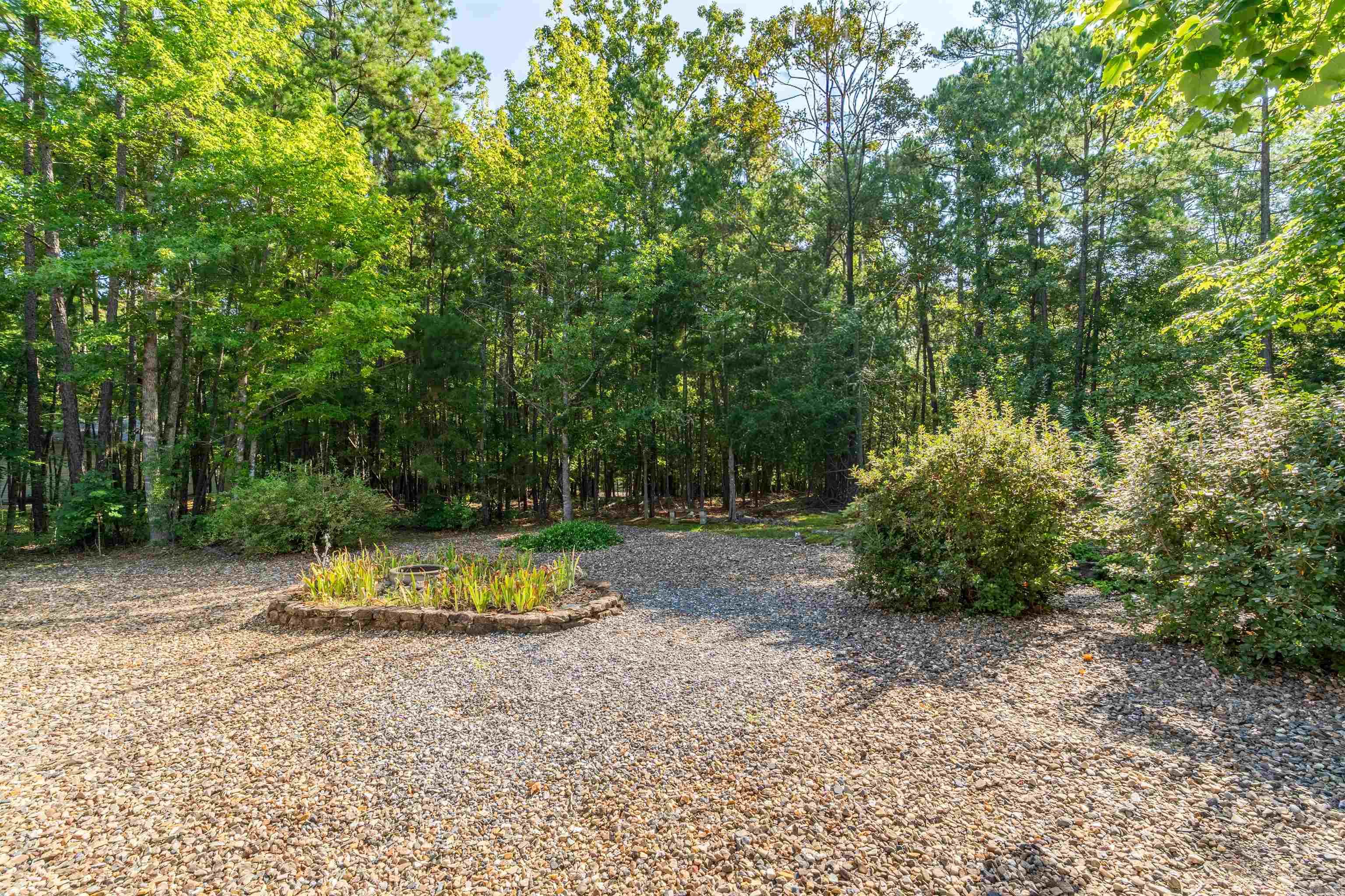 106 Cifuentes Way  Hot Springs Village, AR