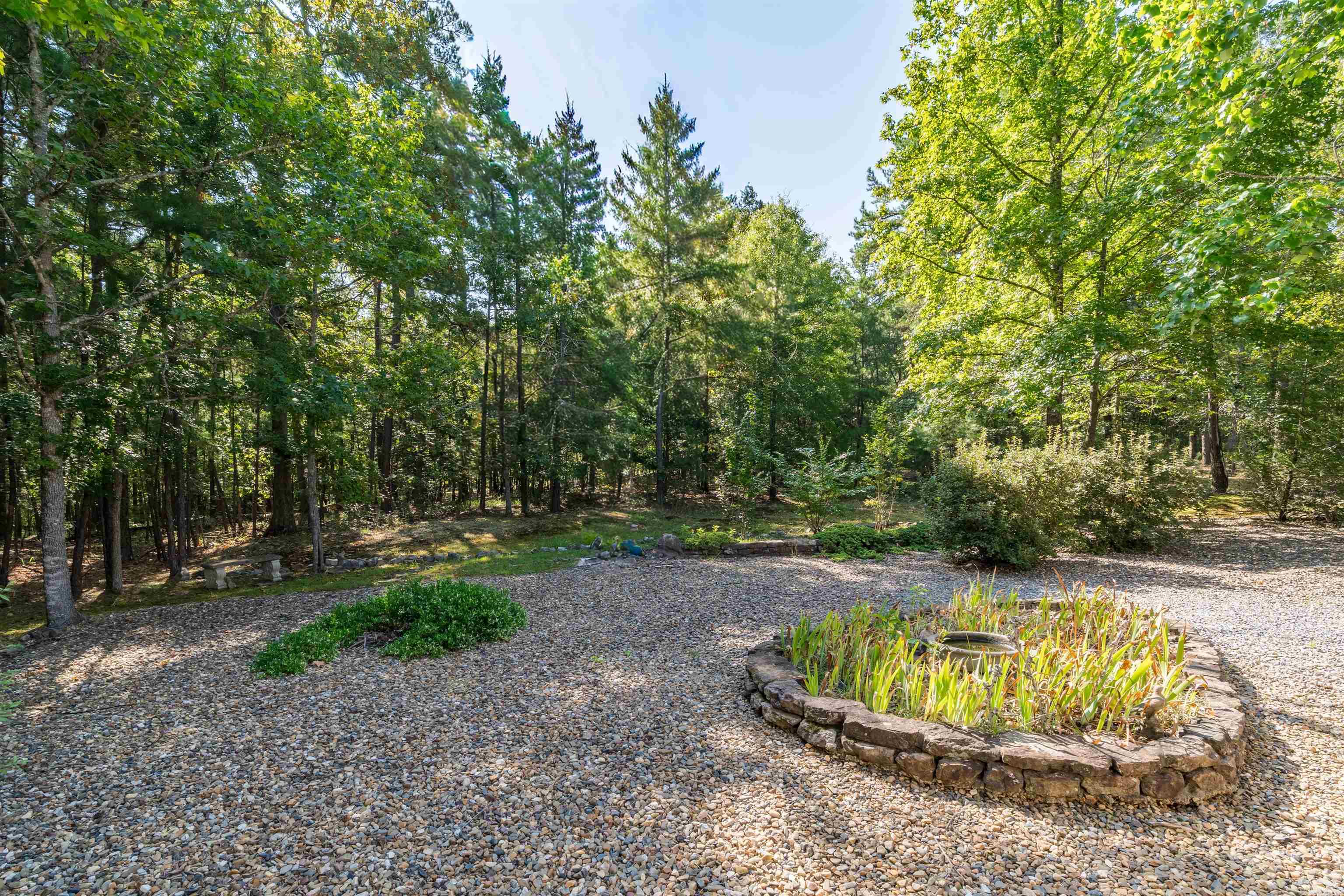 106 Cifuentes Way  Hot Springs Village, AR