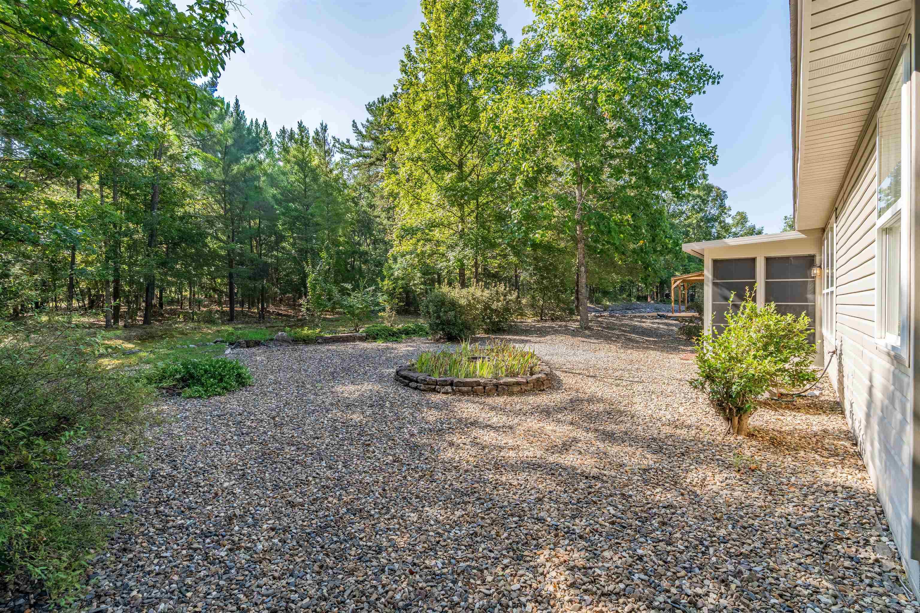 106 Cifuentes Way  Hot Springs Village, AR