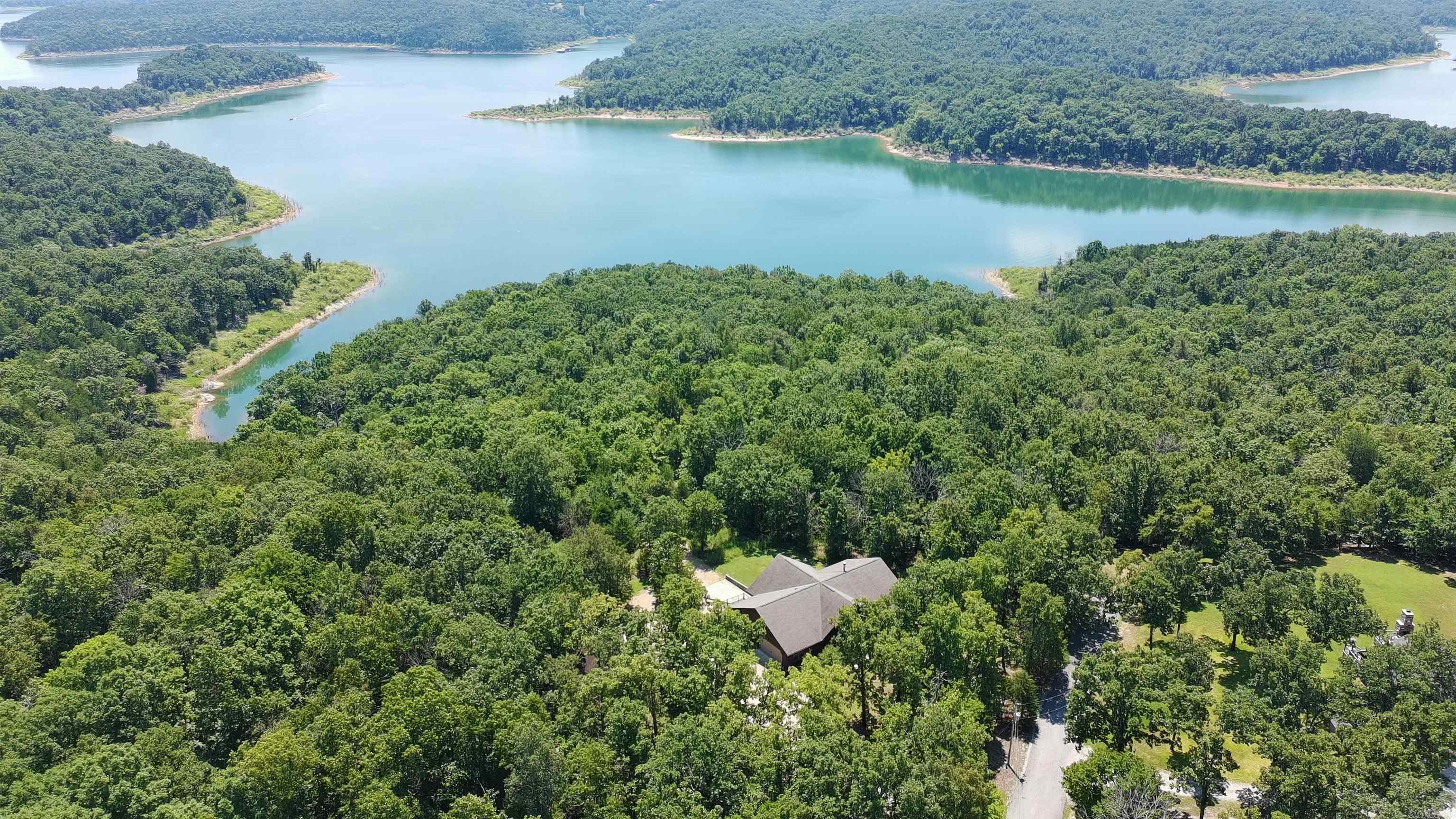 706 Blackjack  Mountain Home, AR