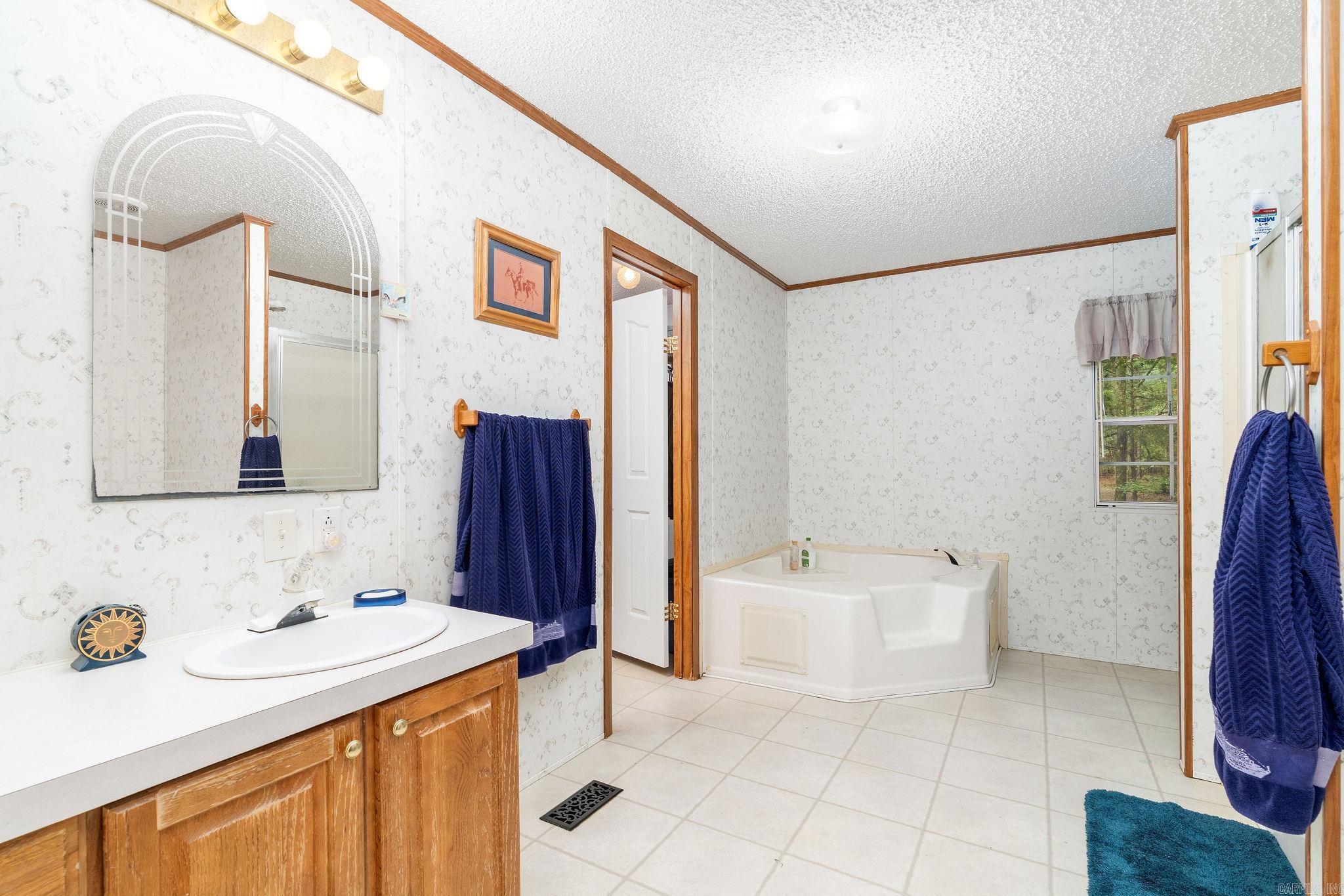 227 Hassin Road  Pearcy, AR