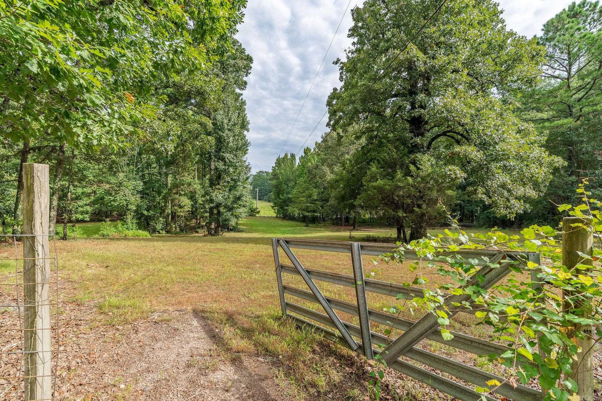 227 Hassin Road  Pearcy, AR