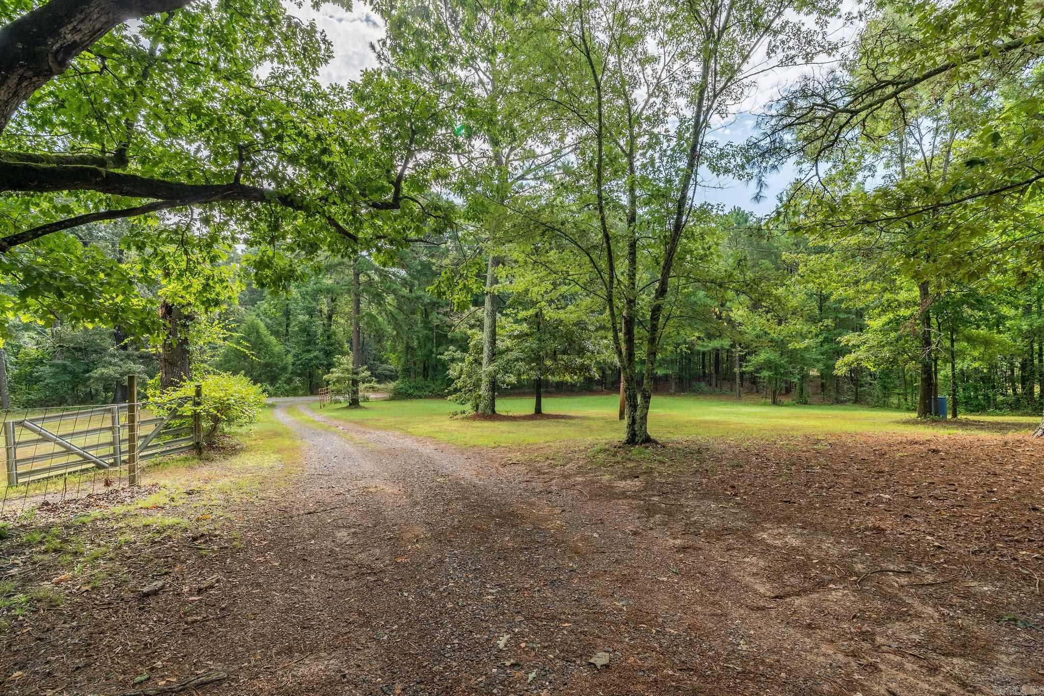 227 Hassin Road  Pearcy, AR