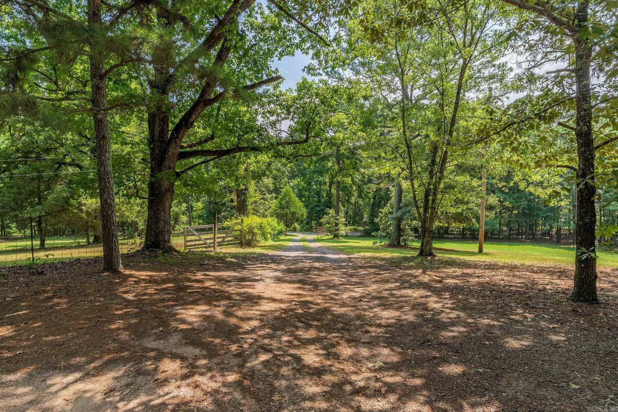 227 Hassin Road  Pearcy, AR