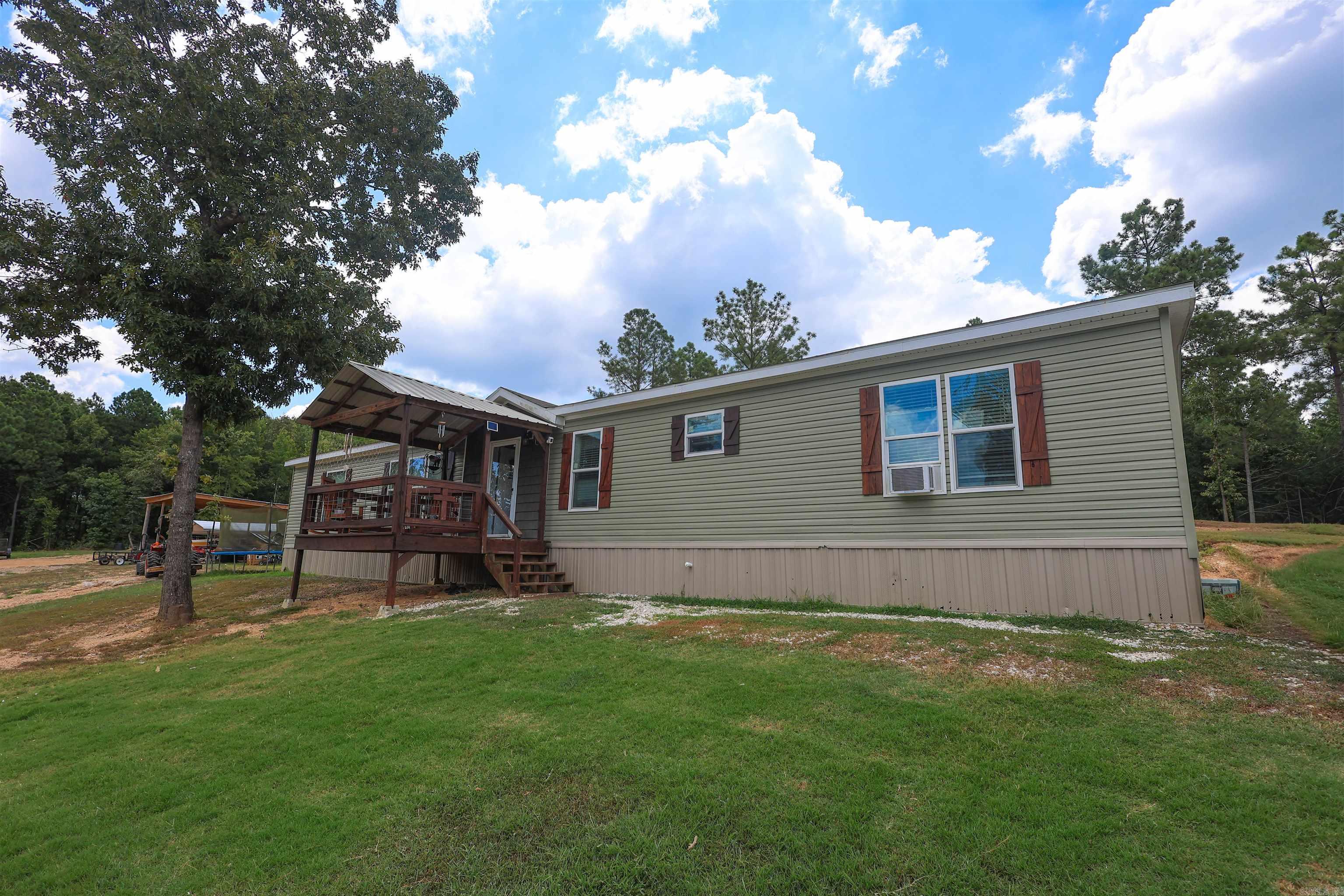28  Mason  Amity, AR