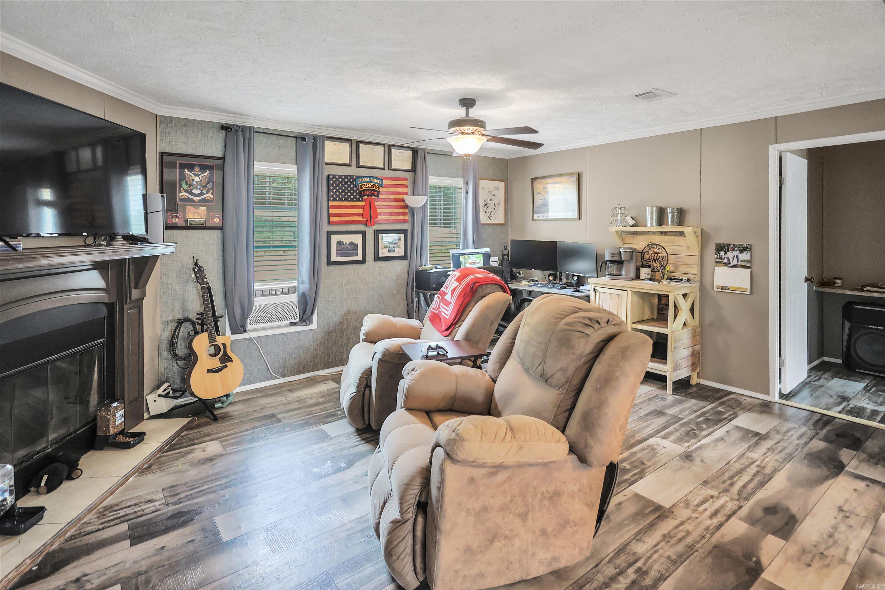 28 Mason  Amity, AR