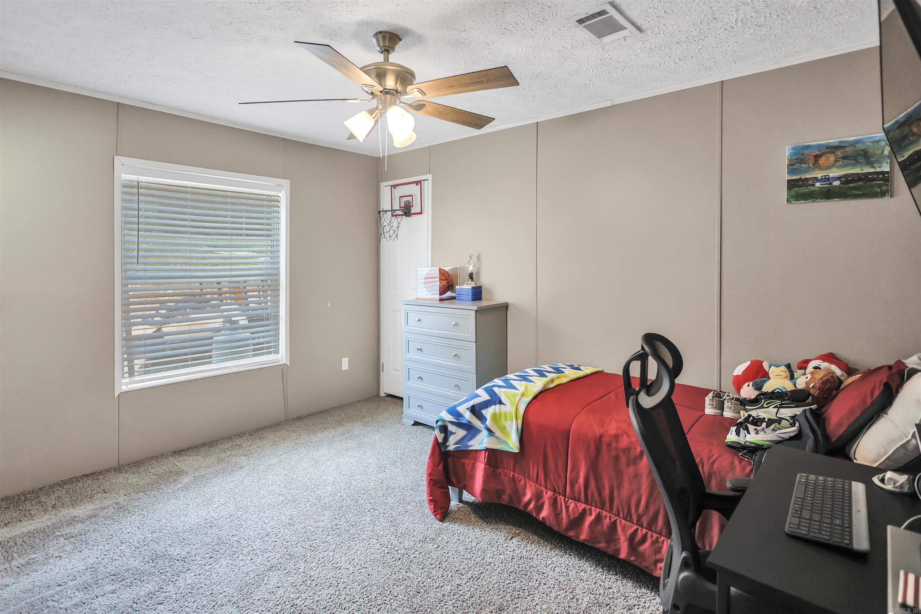 28 Mason  Amity, AR