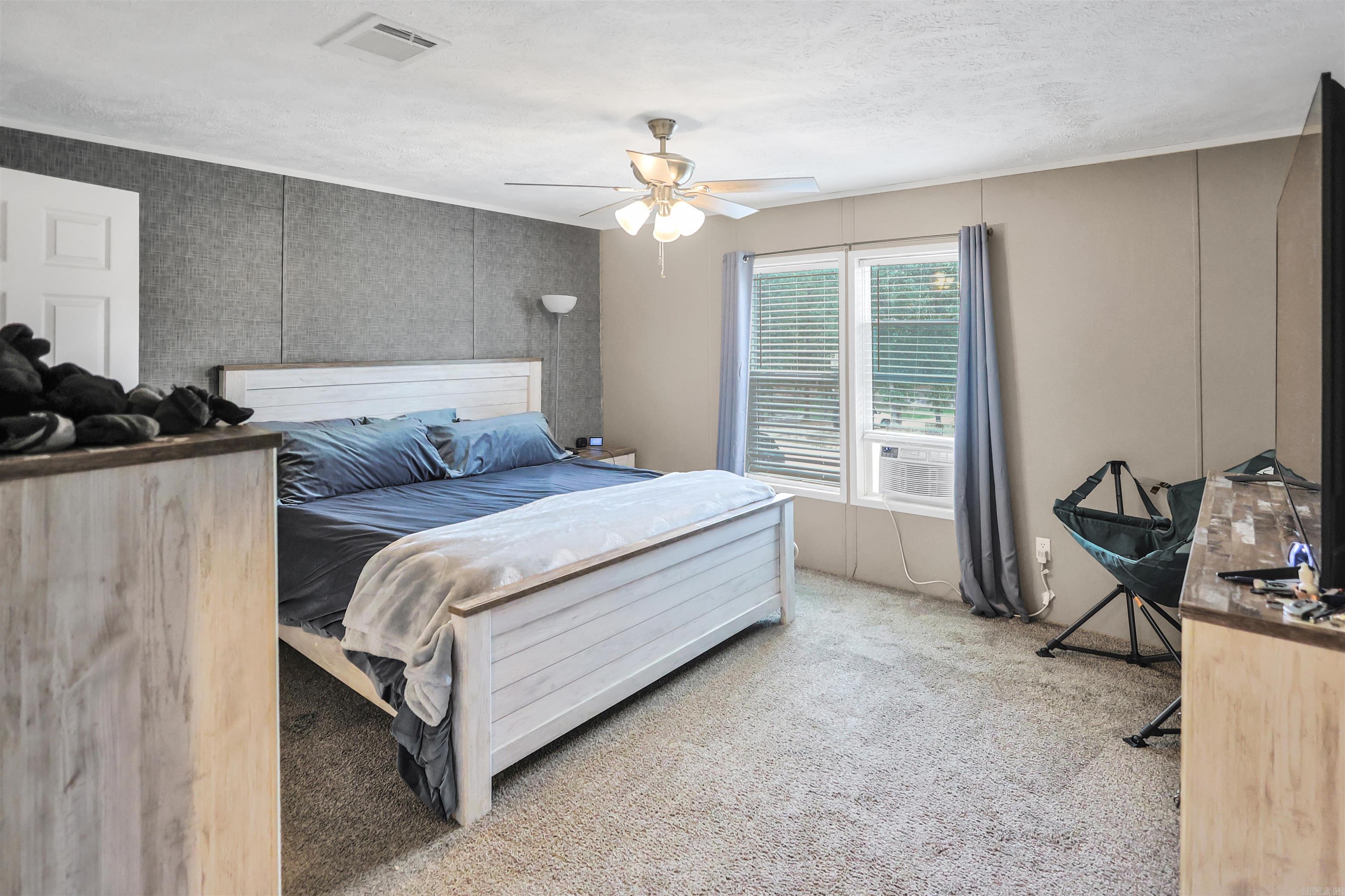 28 Mason  Amity, AR