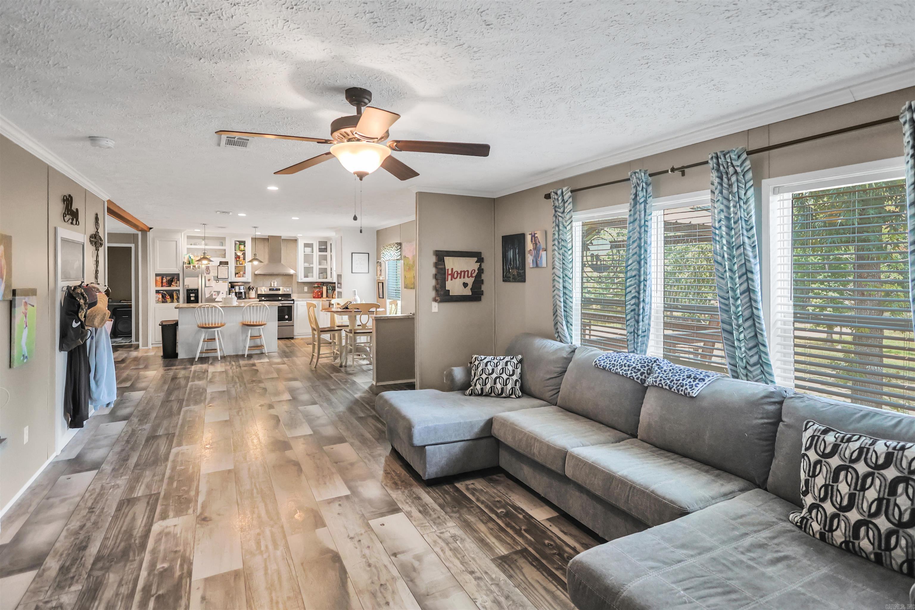 28 Mason  Amity, AR