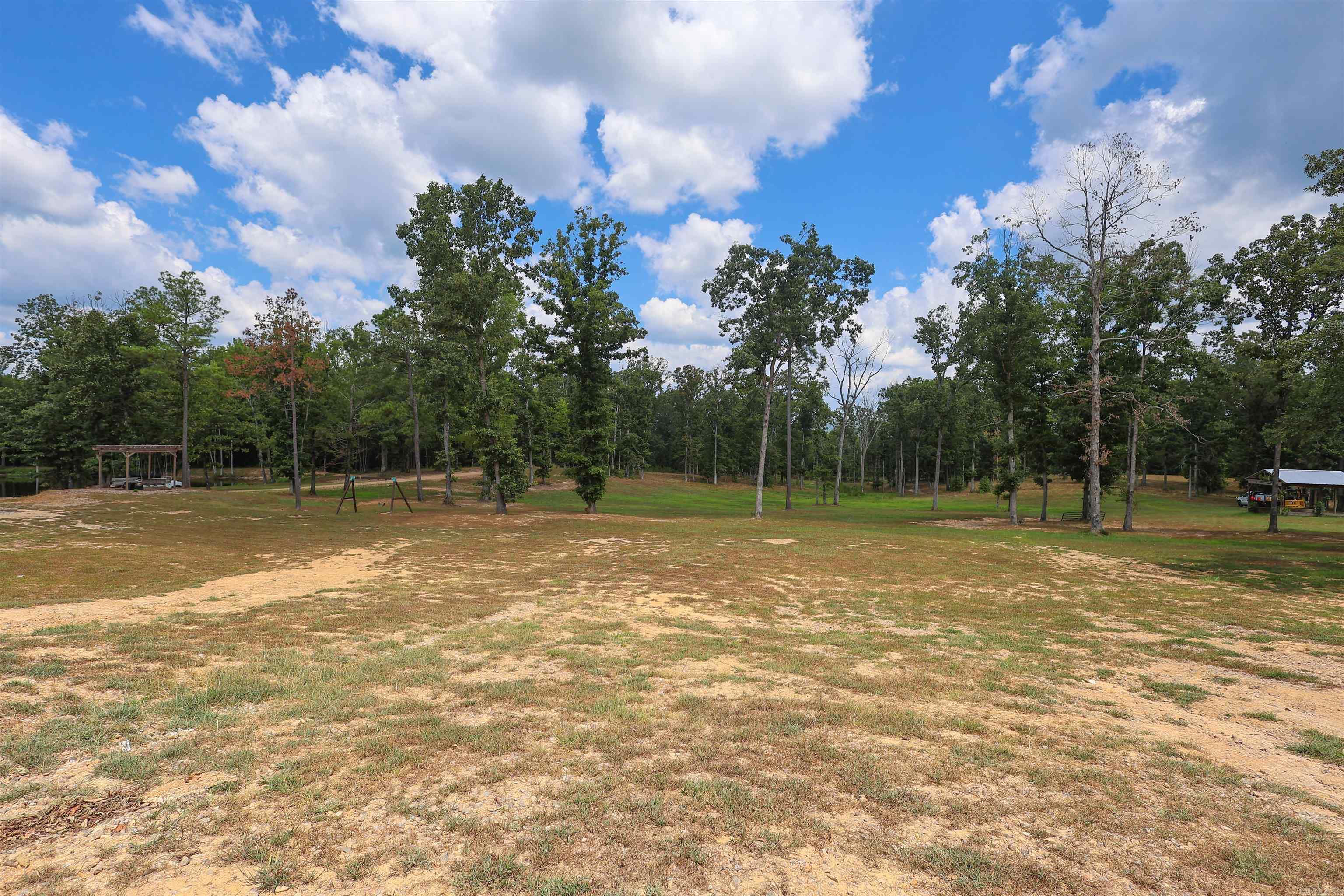 28 Mason  Amity, AR