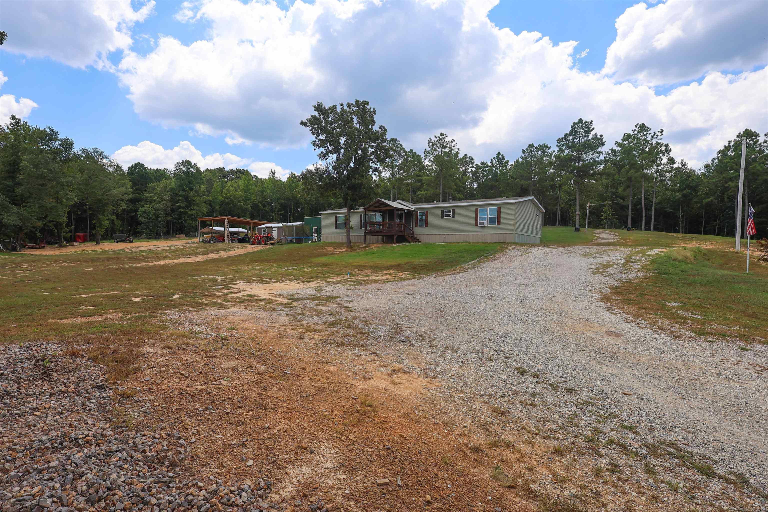 28 Mason  Amity, AR
