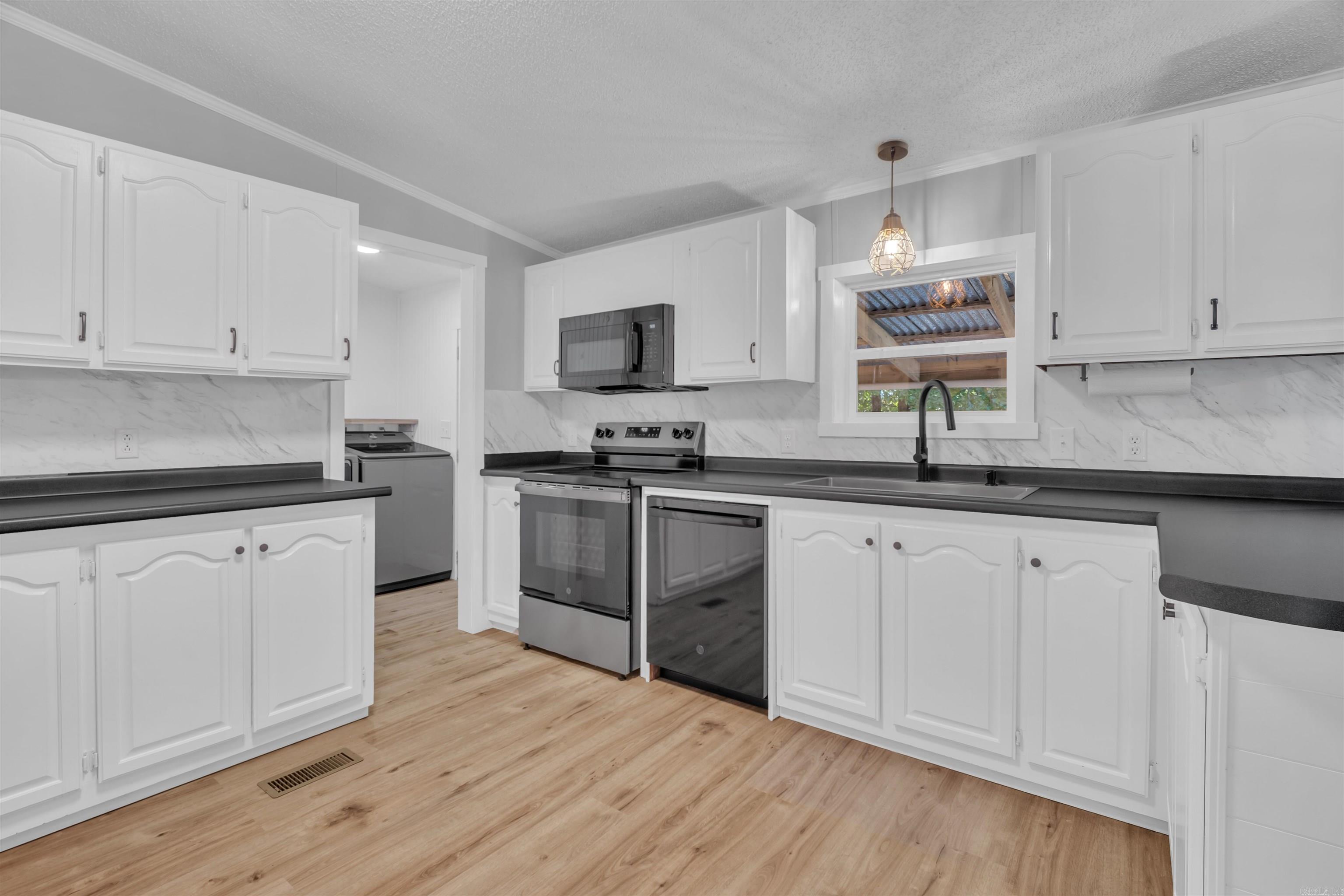 23 Reville  Springfield, AR