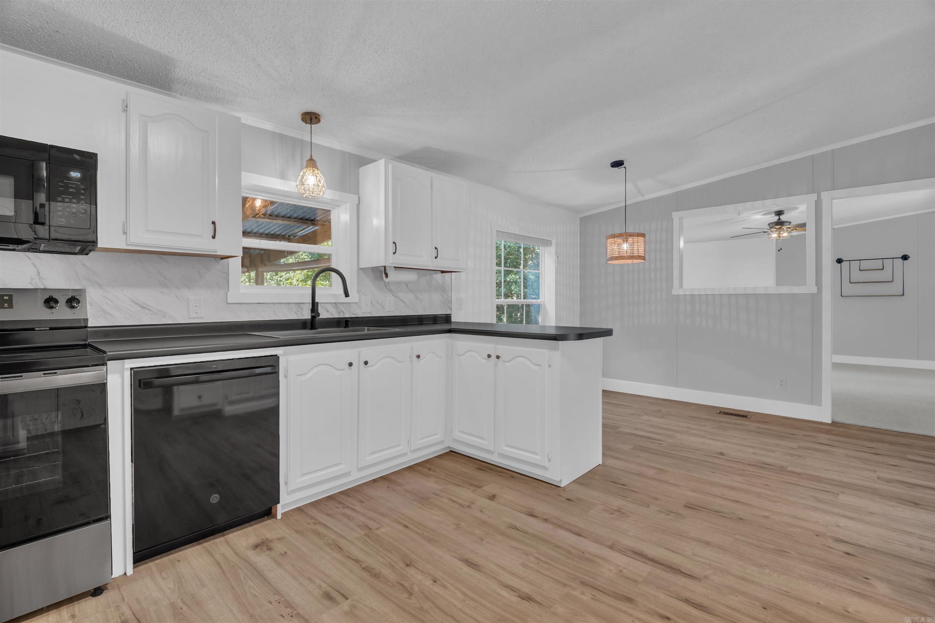 23 Reville  Springfield, AR