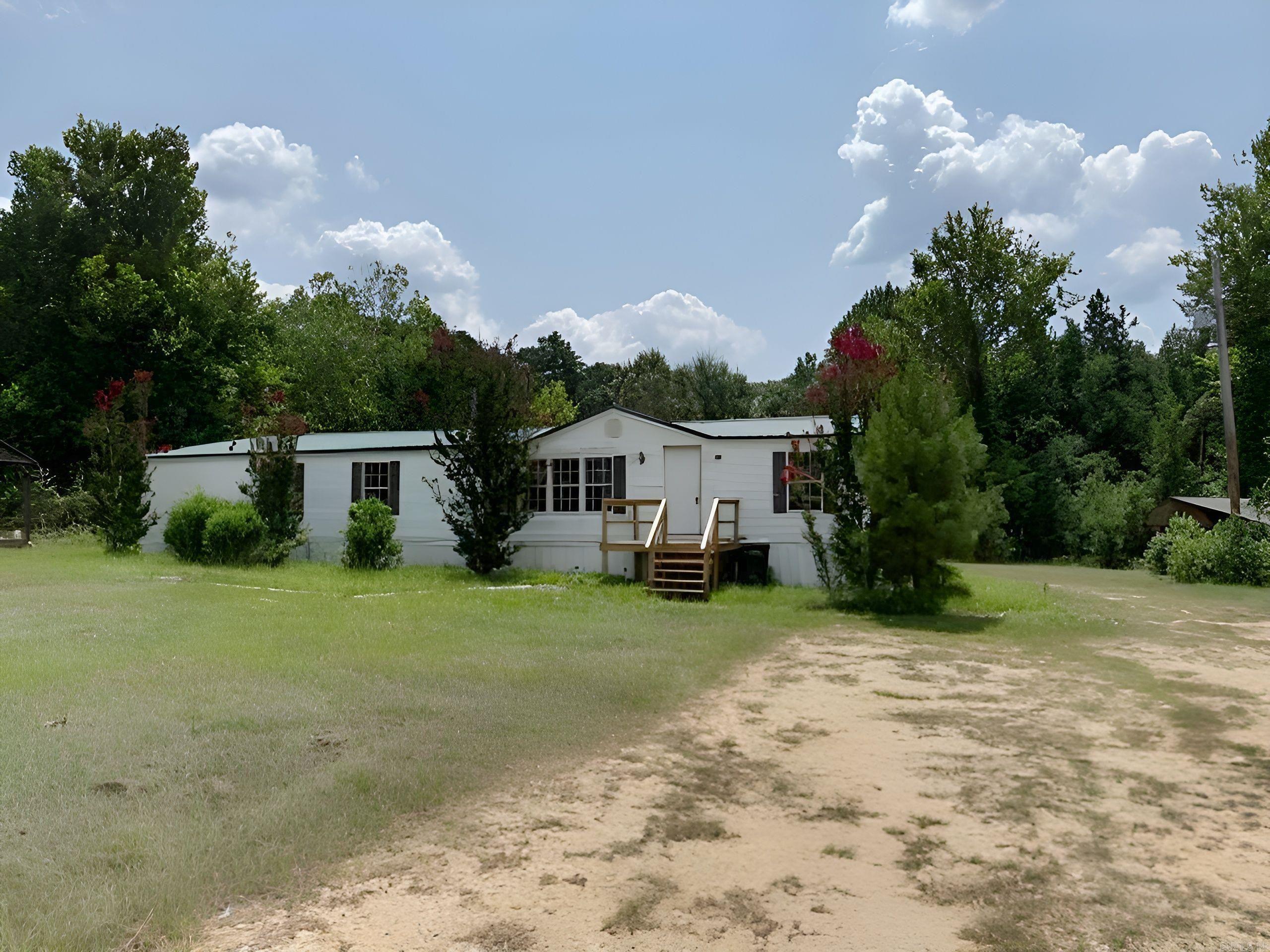1119  Bradley 1 North  Banks, AR