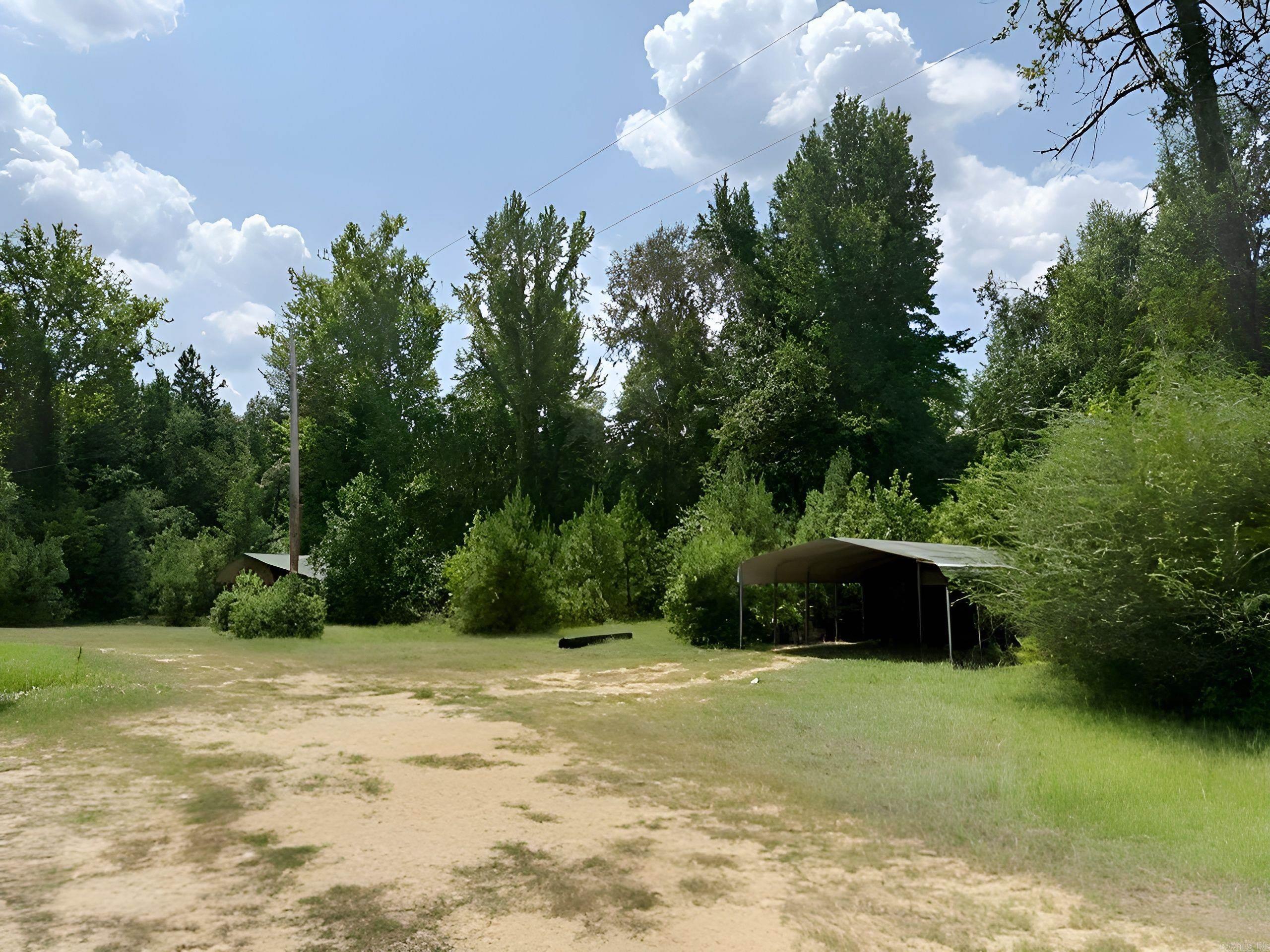 1119 Bradley 1 North  Banks, AR
