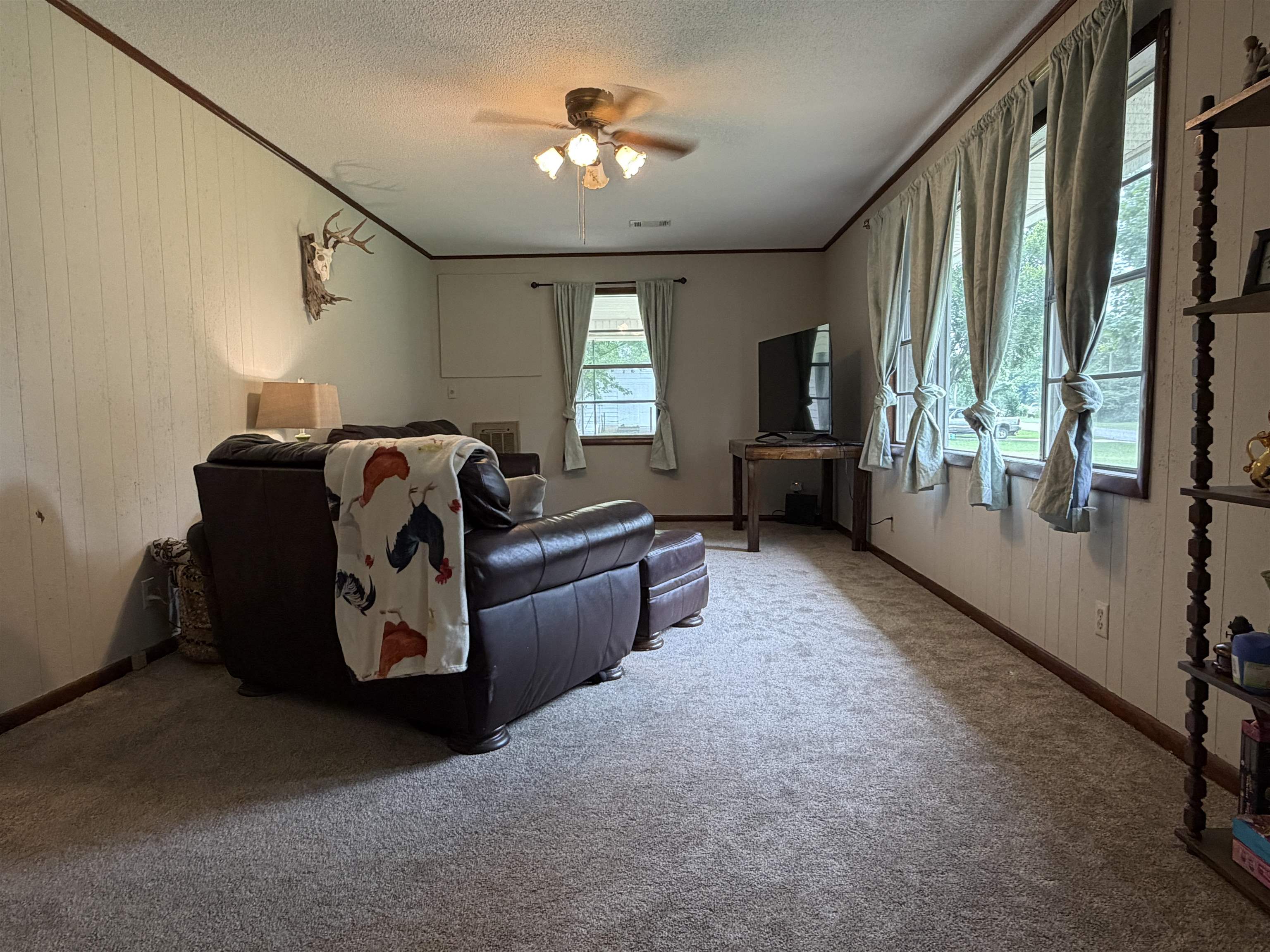 439 Haley St.  Melbourne, AR