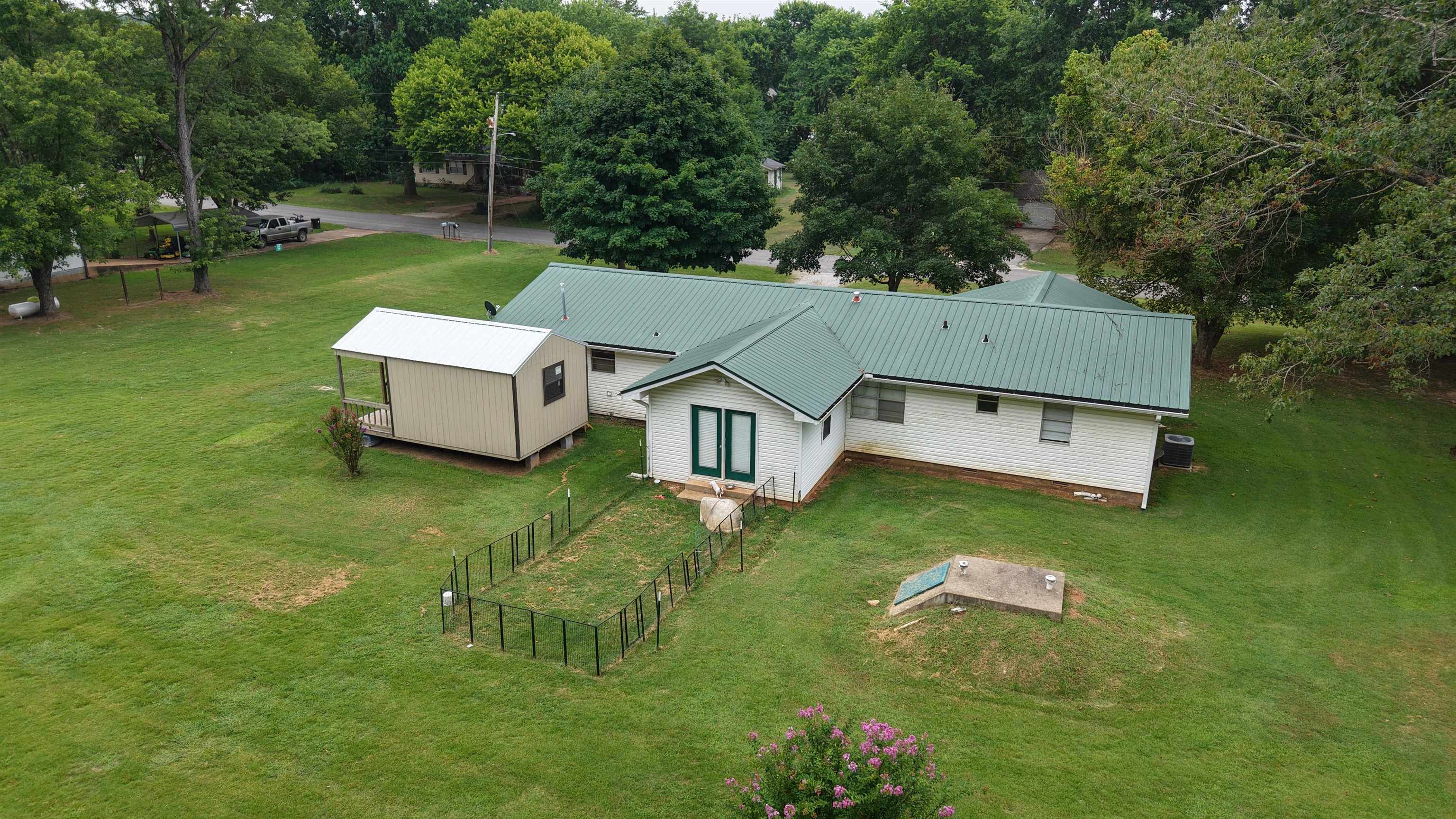 439 Haley St.  Melbourne, AR