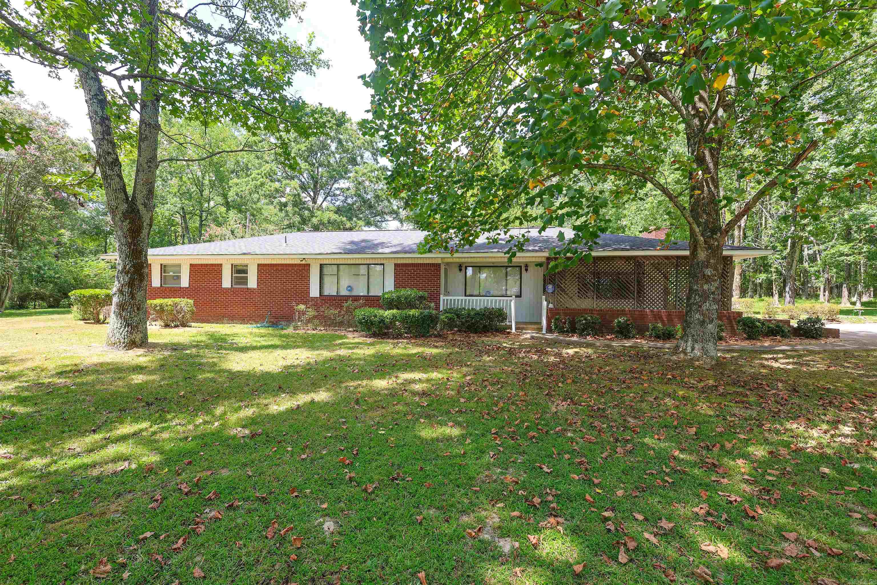 228  Park St.  Glenwood, AR