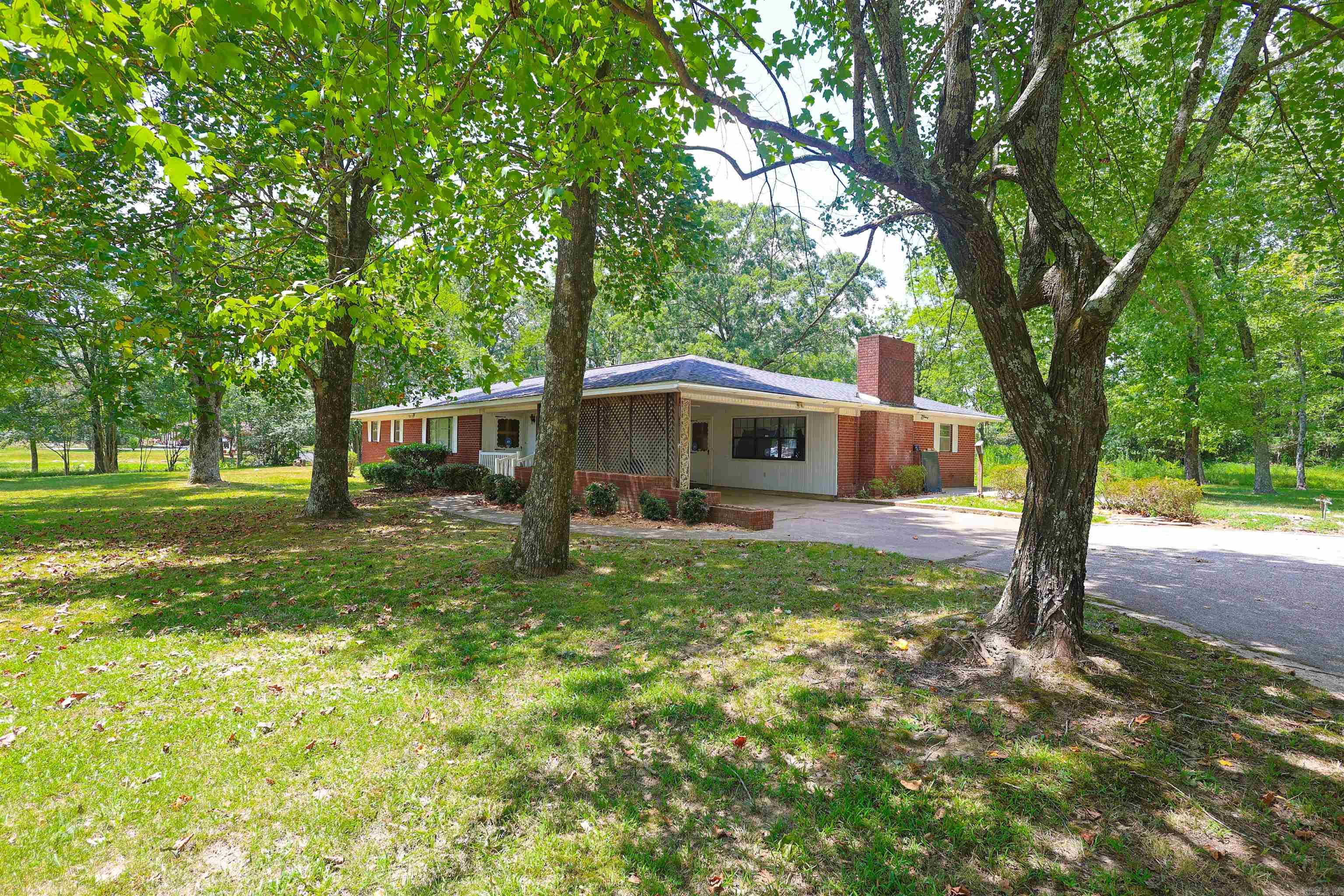 228 Park St.  Glenwood, AR
