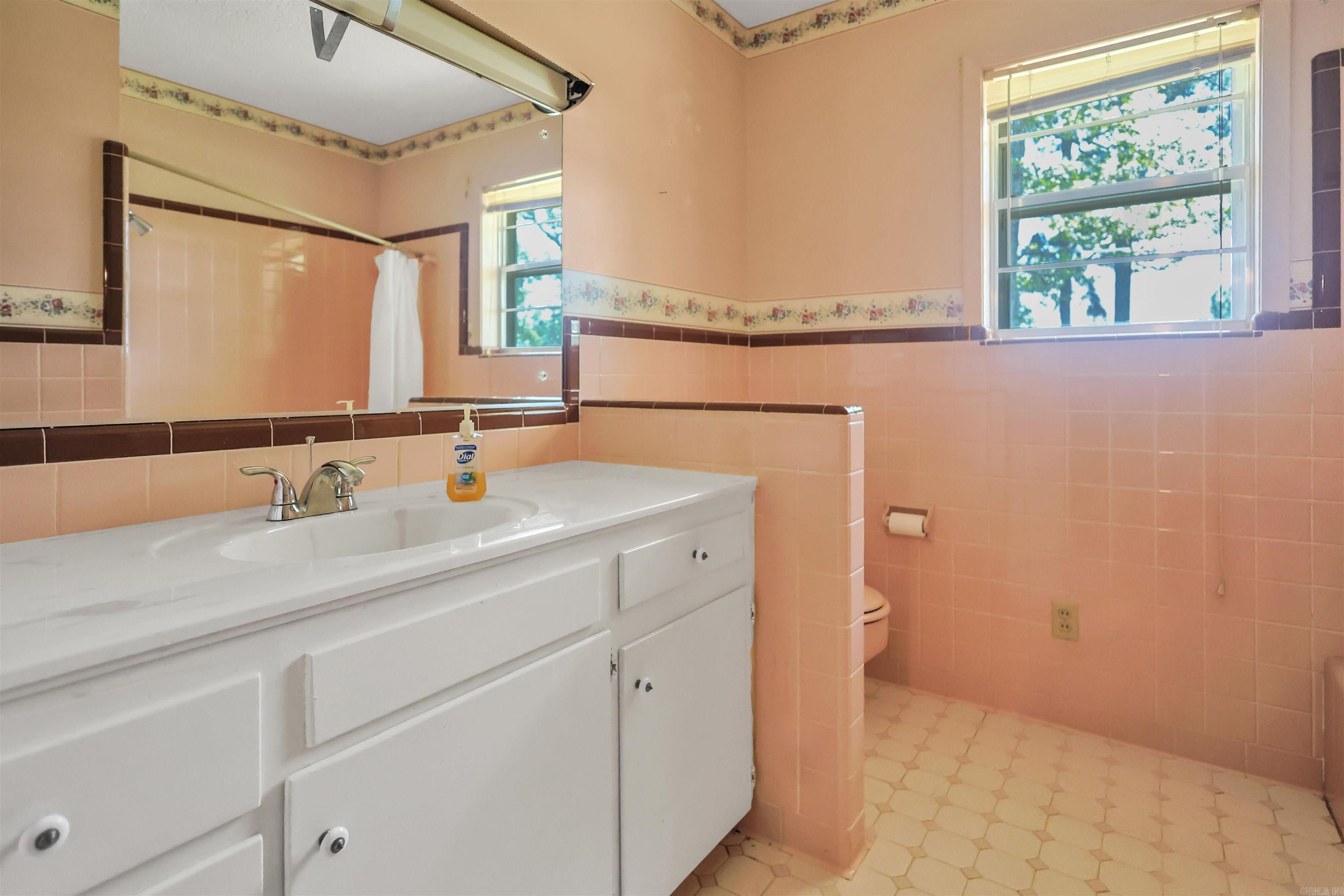228 Park St.  Glenwood, AR