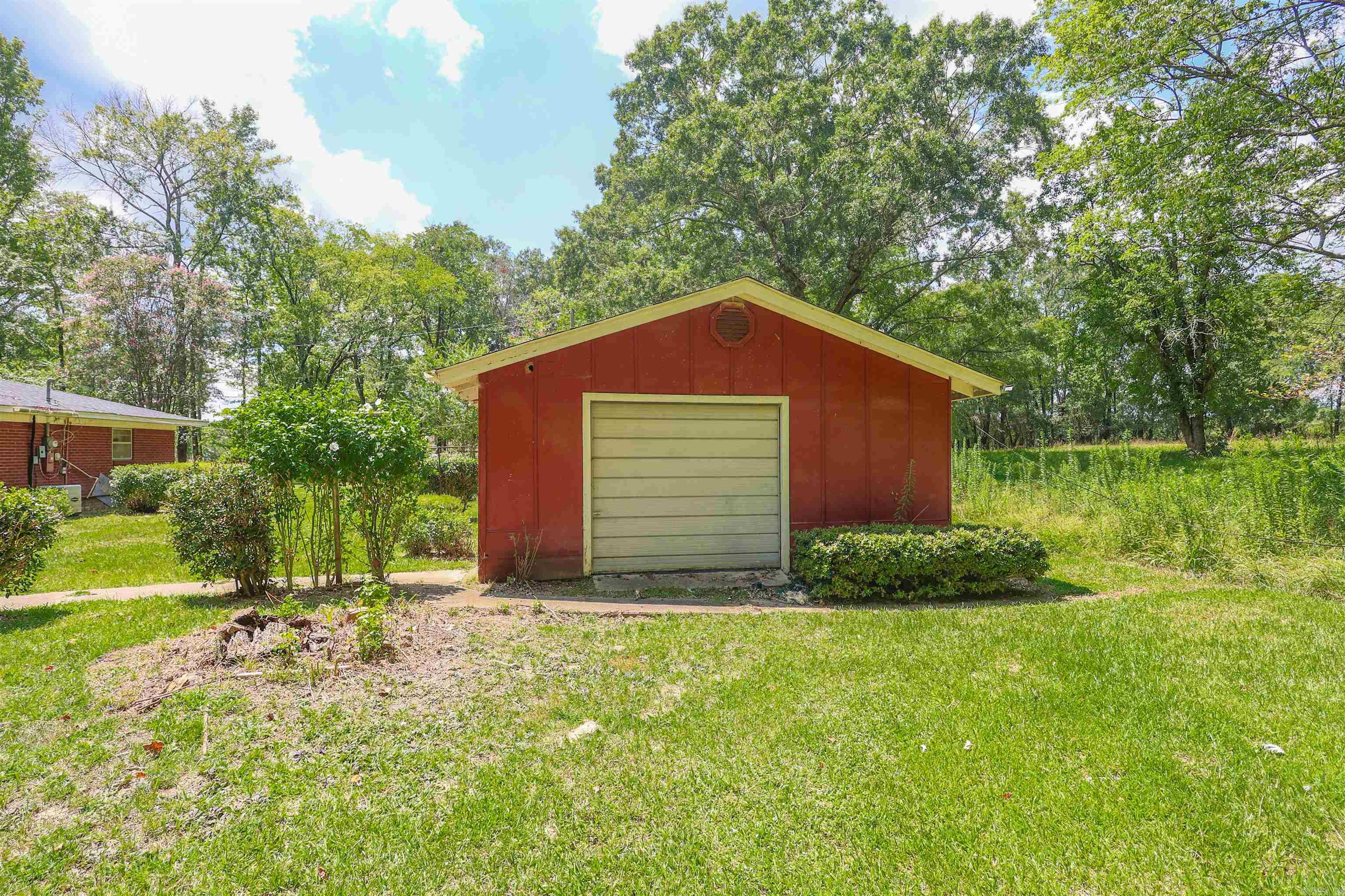 228 Park St.  Glenwood, AR