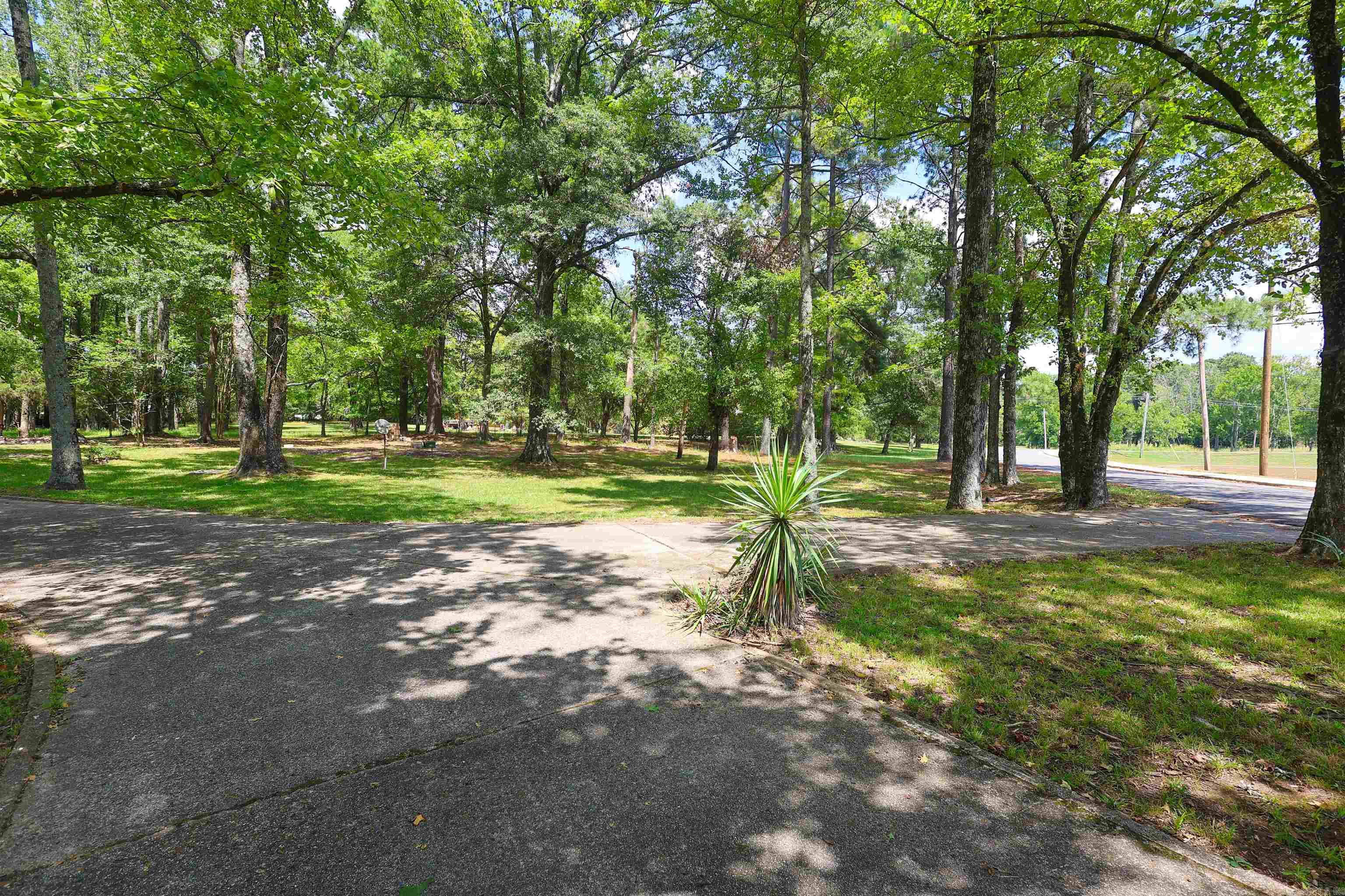 228 Park St.  Glenwood, AR