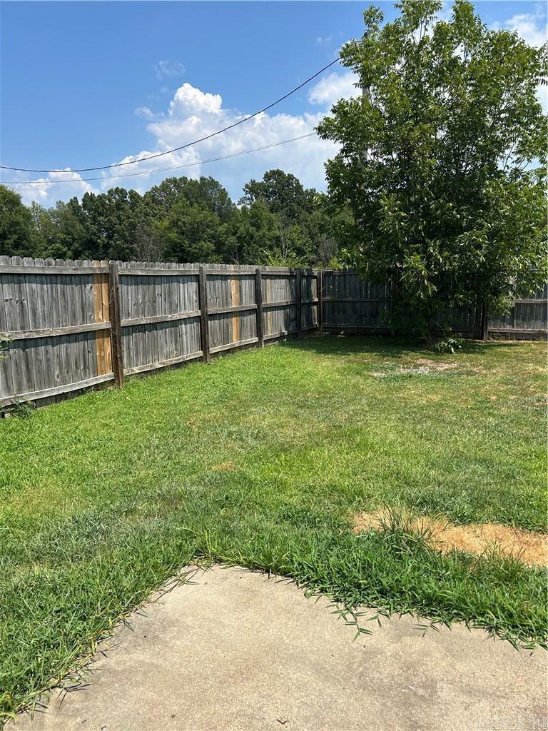 1209 S Pittsburg Ave  Russellville, AR