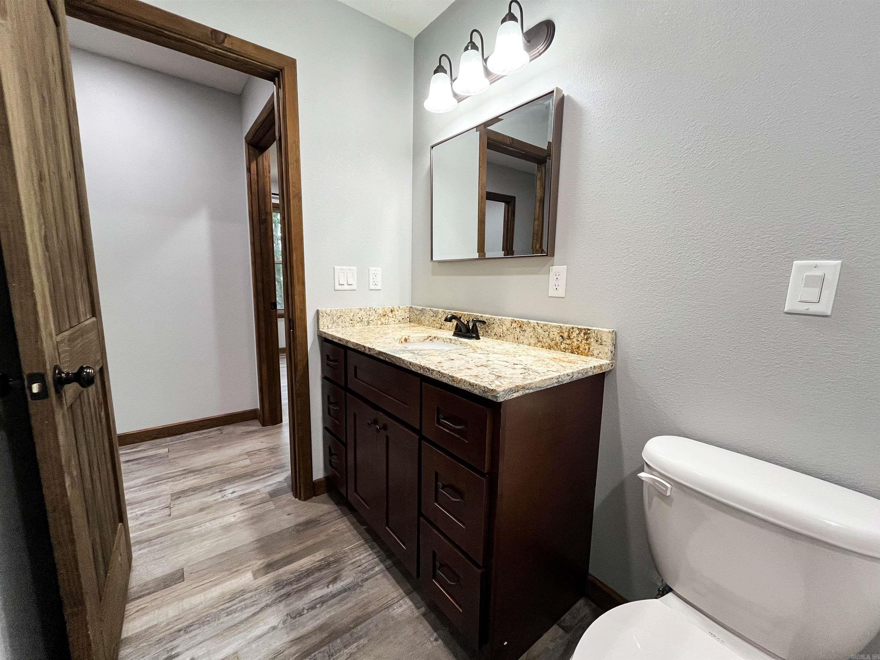 207 Juniper  Cabool, MO, MO