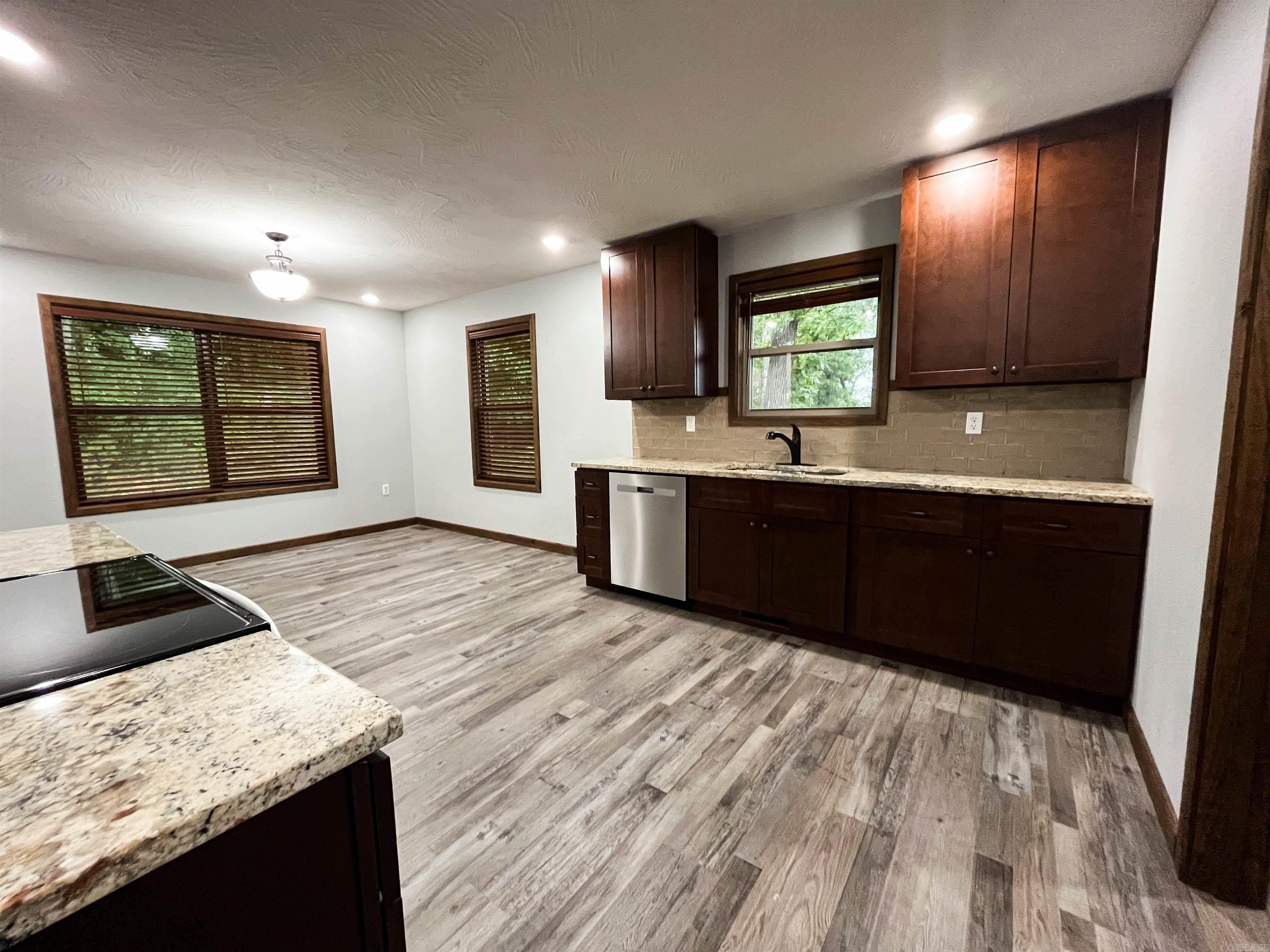 207 Juniper  Cabool, MO, MO