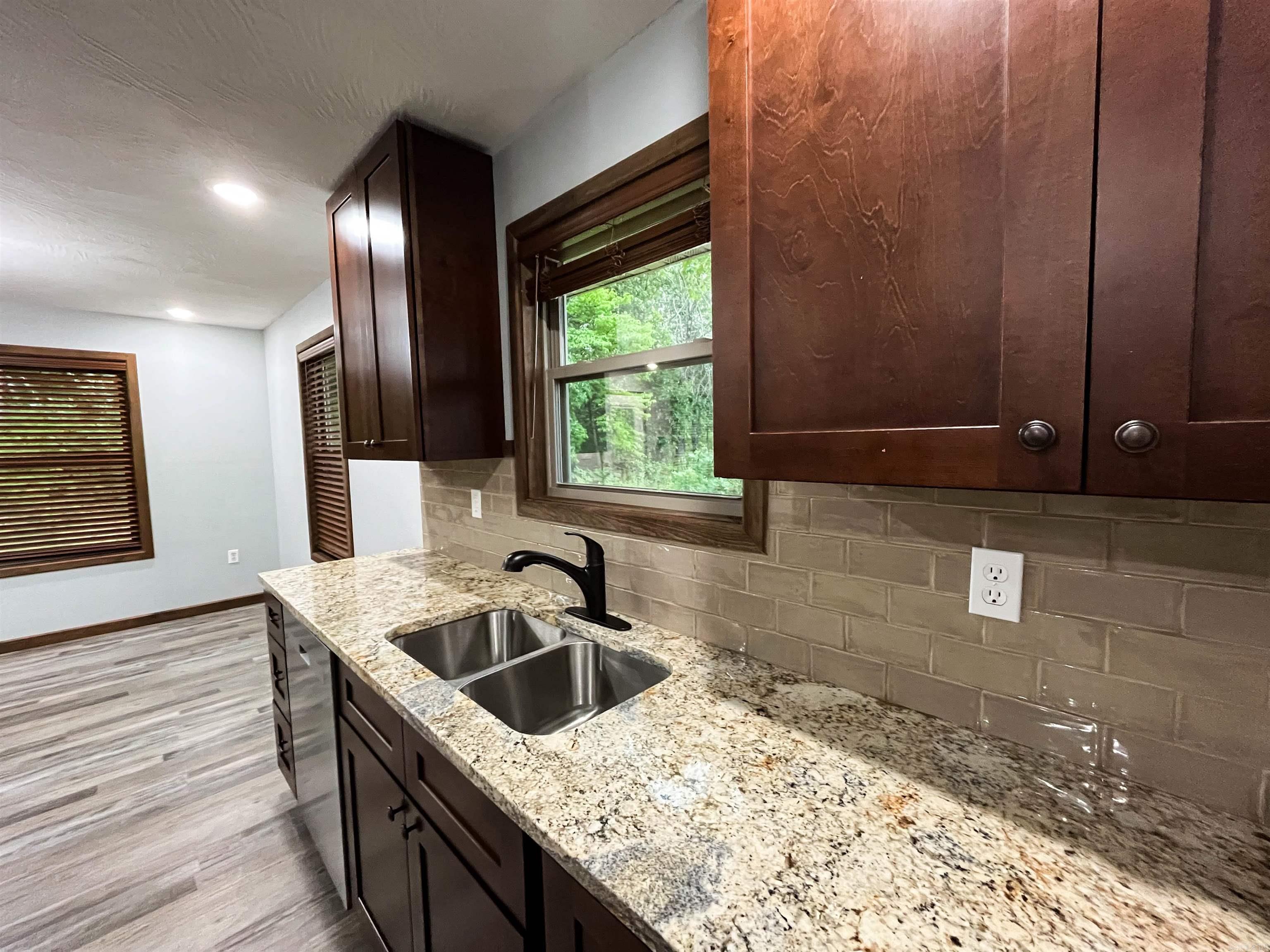 207 Juniper  Cabool, MO, MO