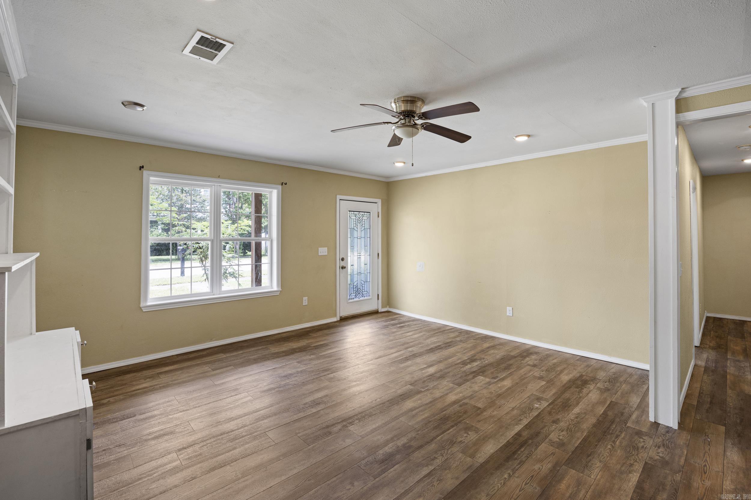 200 E J  Russellville, AR