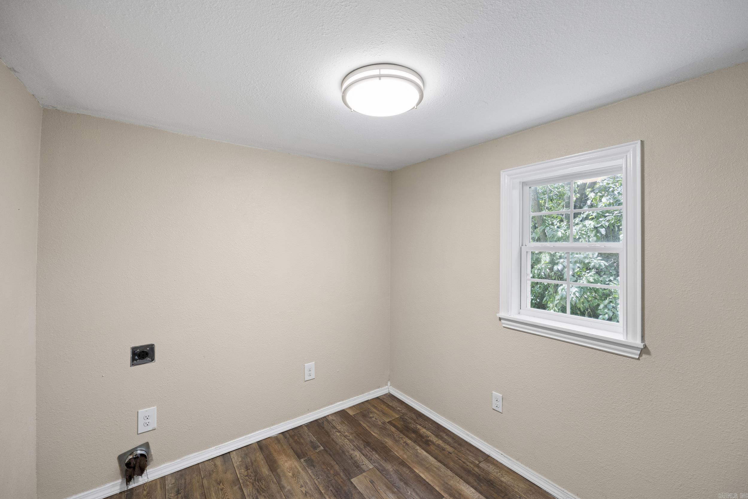 200 E J  Russellville, AR