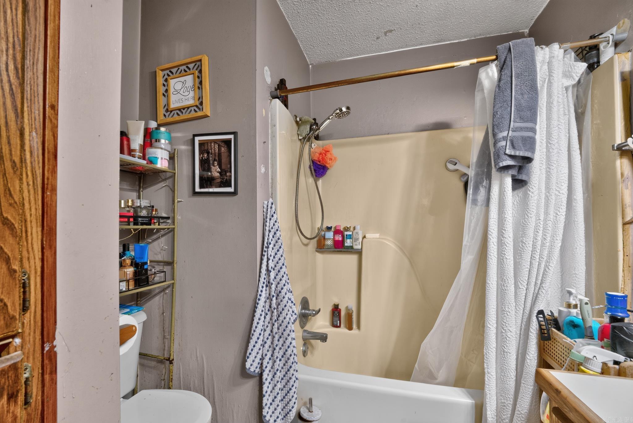 272 Wakerobin  Russellville, AR