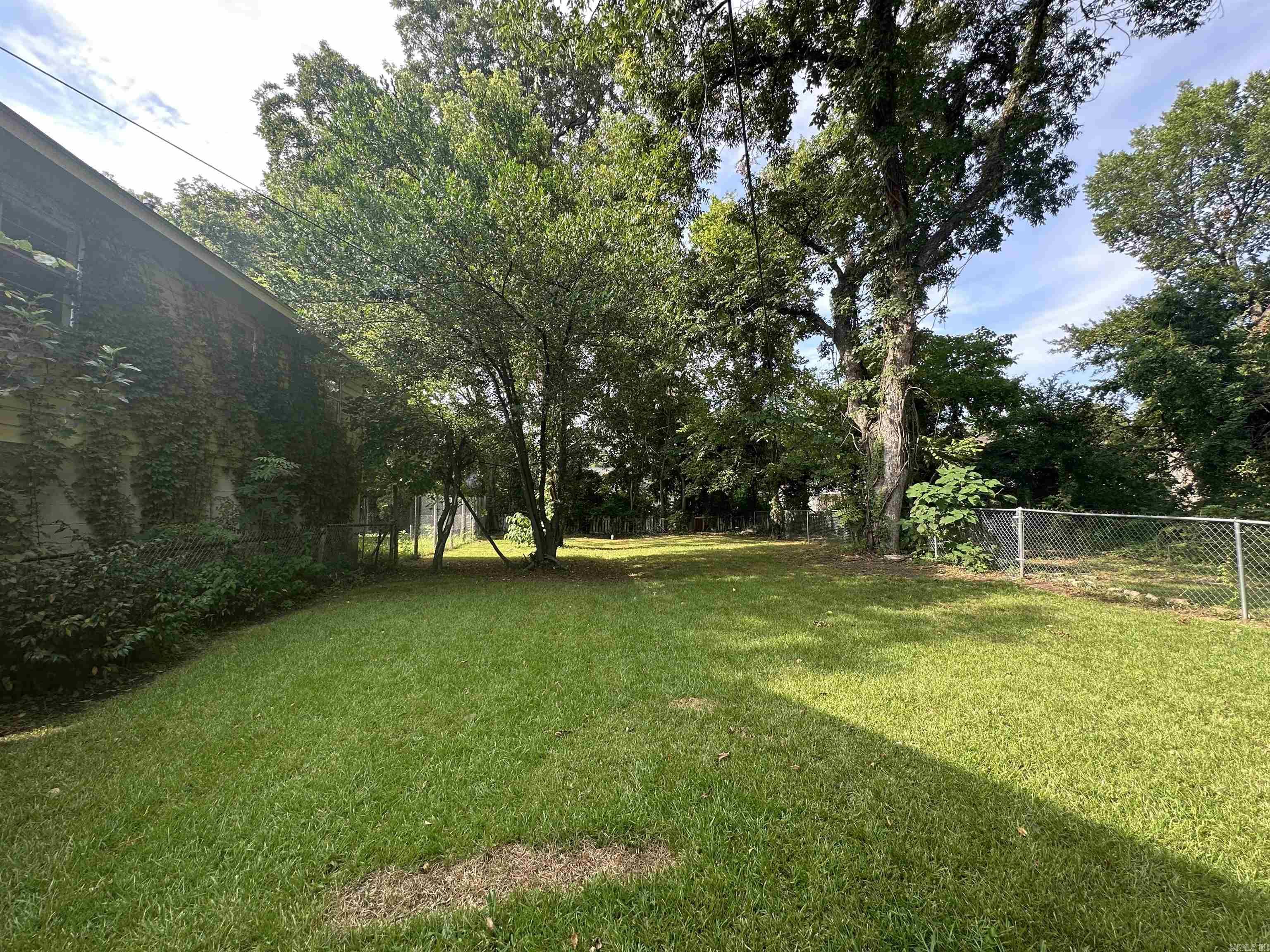 1507 E 7th  Pine Bluff, AR