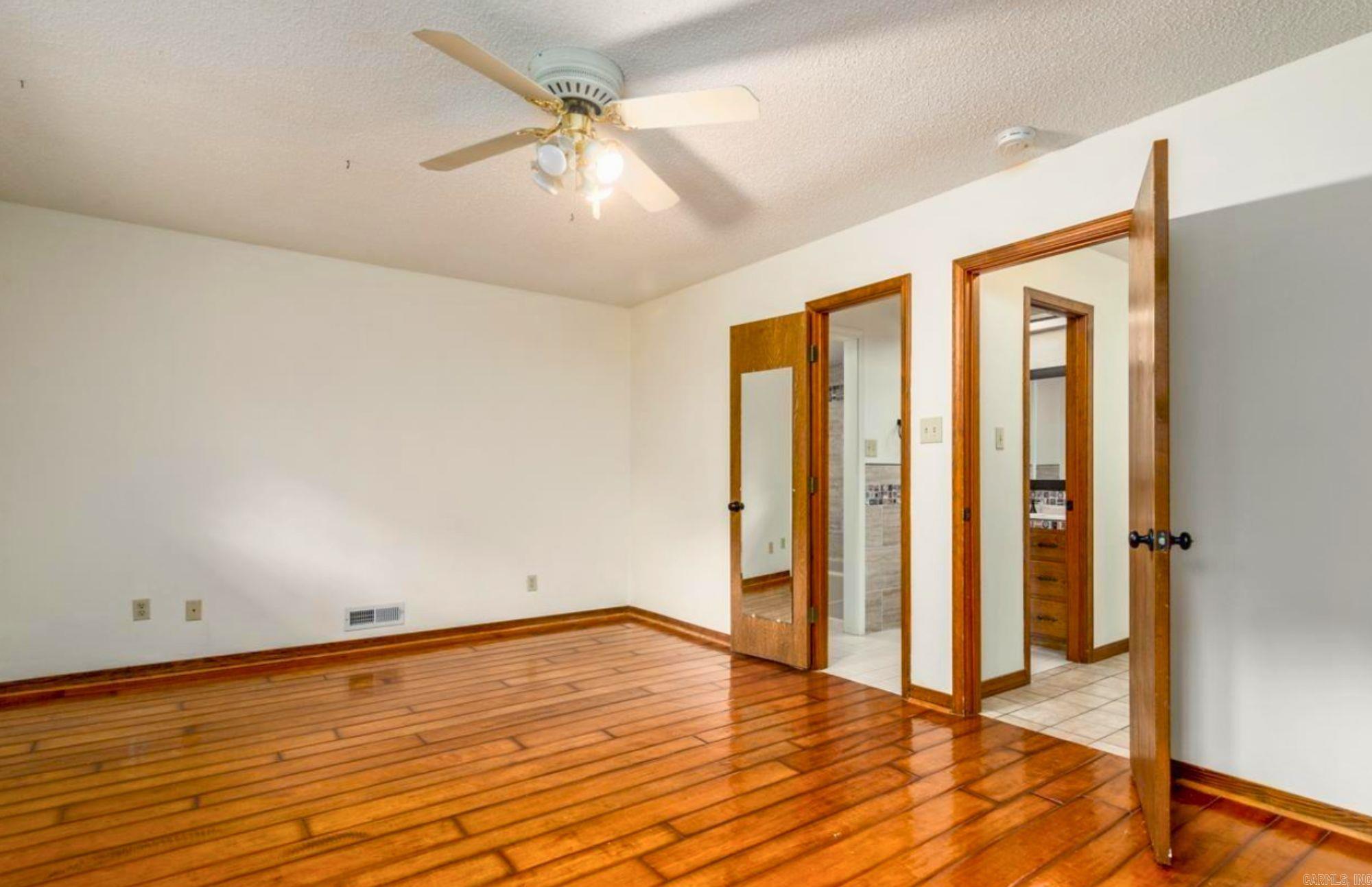 103 Blue Ridge Court  Fairfield Bay, AR
