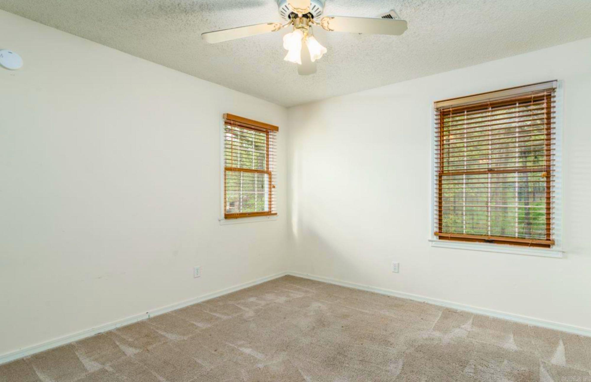 103 Blue Ridge Court  Fairfield Bay, AR