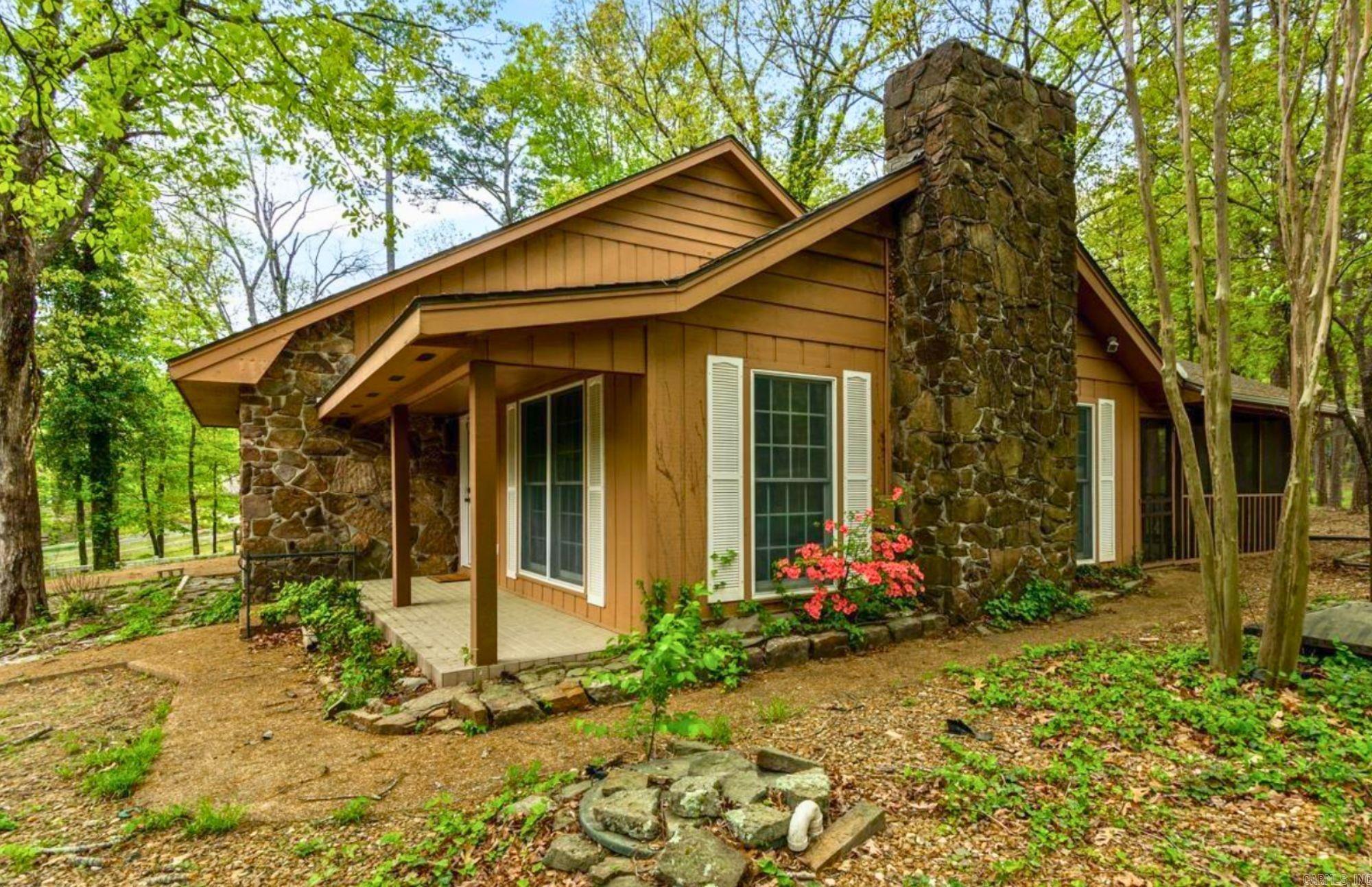 103 Blue Ridge Court  Fairfield Bay, AR