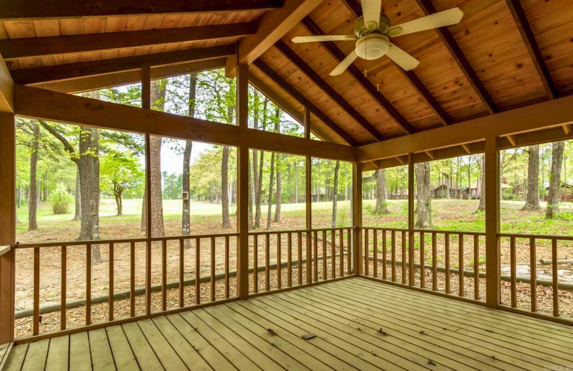 103 Blue Ridge Court  Fairfield Bay, AR