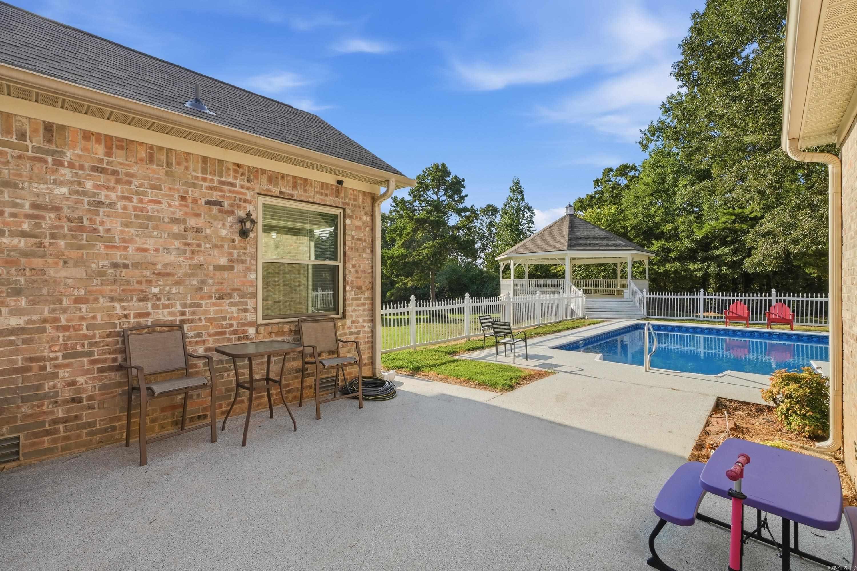 4 W Jericho  Greenbrier, AR