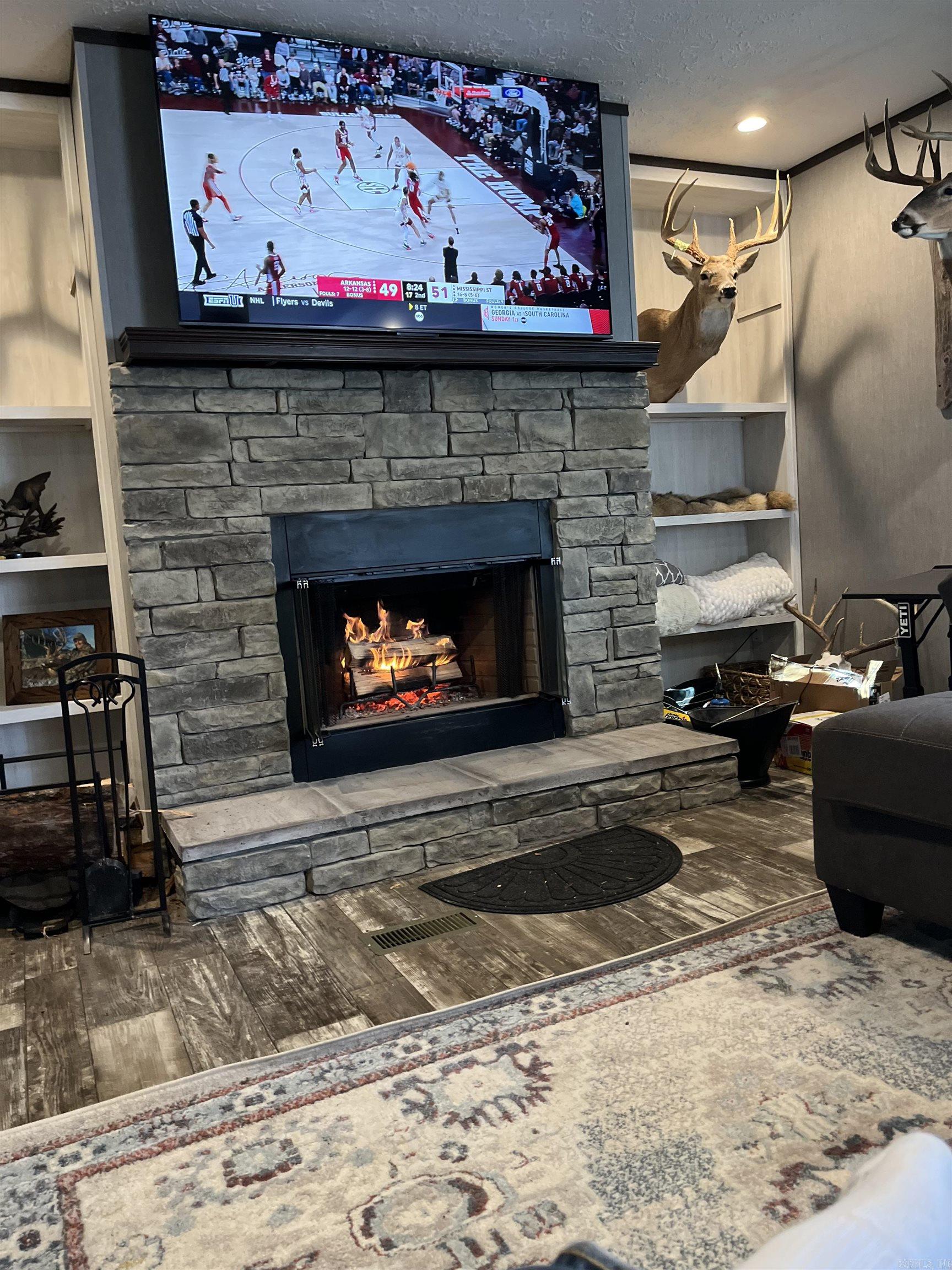 19 Clay 235 RD  Knobel, AR