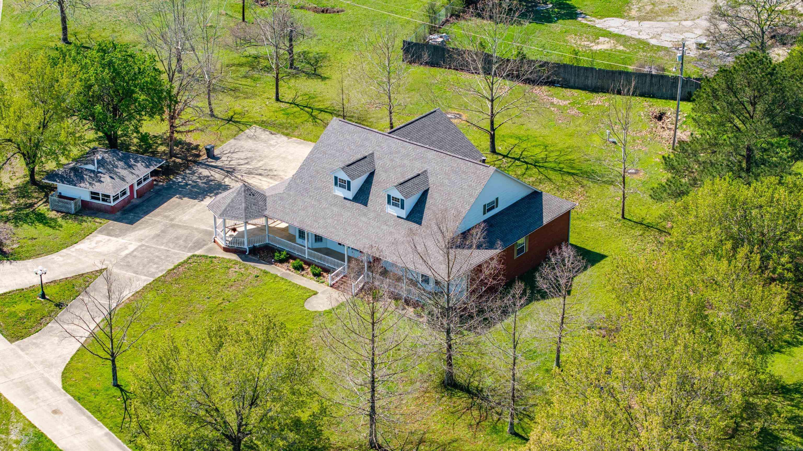 201 Green Willow  Hot Springs, AR