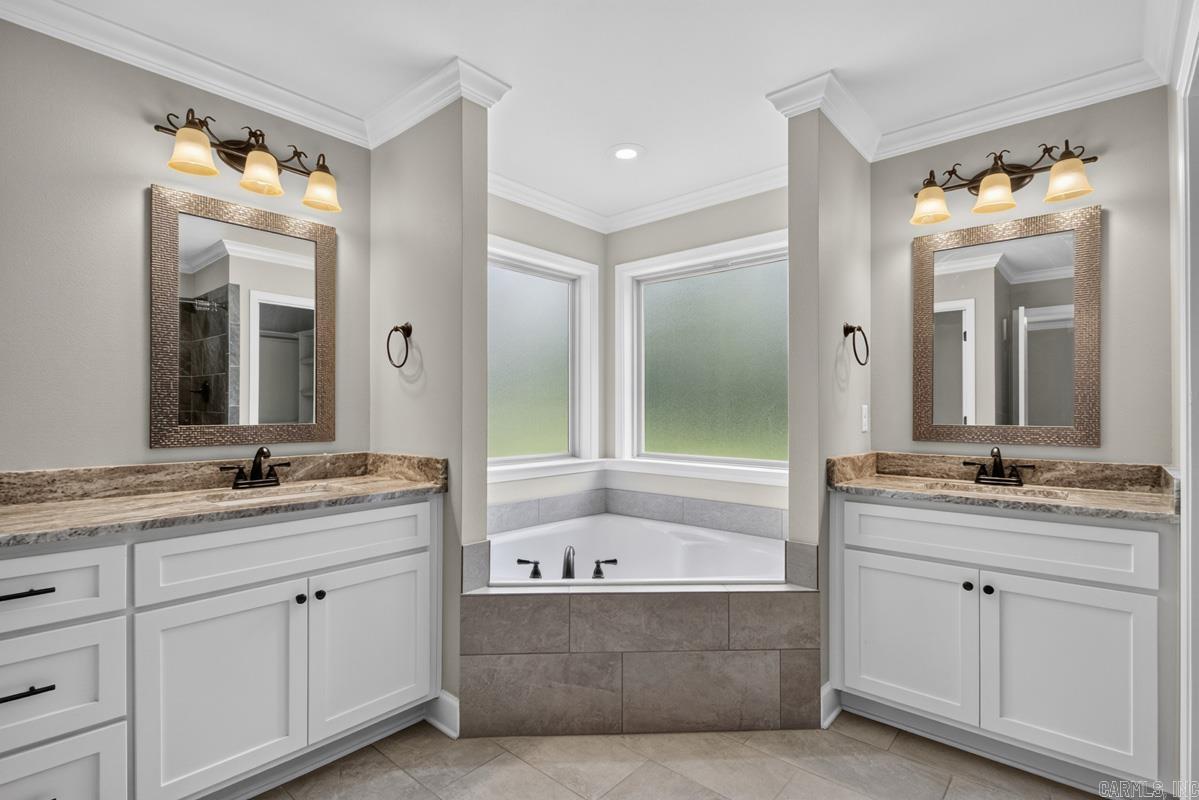 689 Lucy Ln Alexander, AR 72002