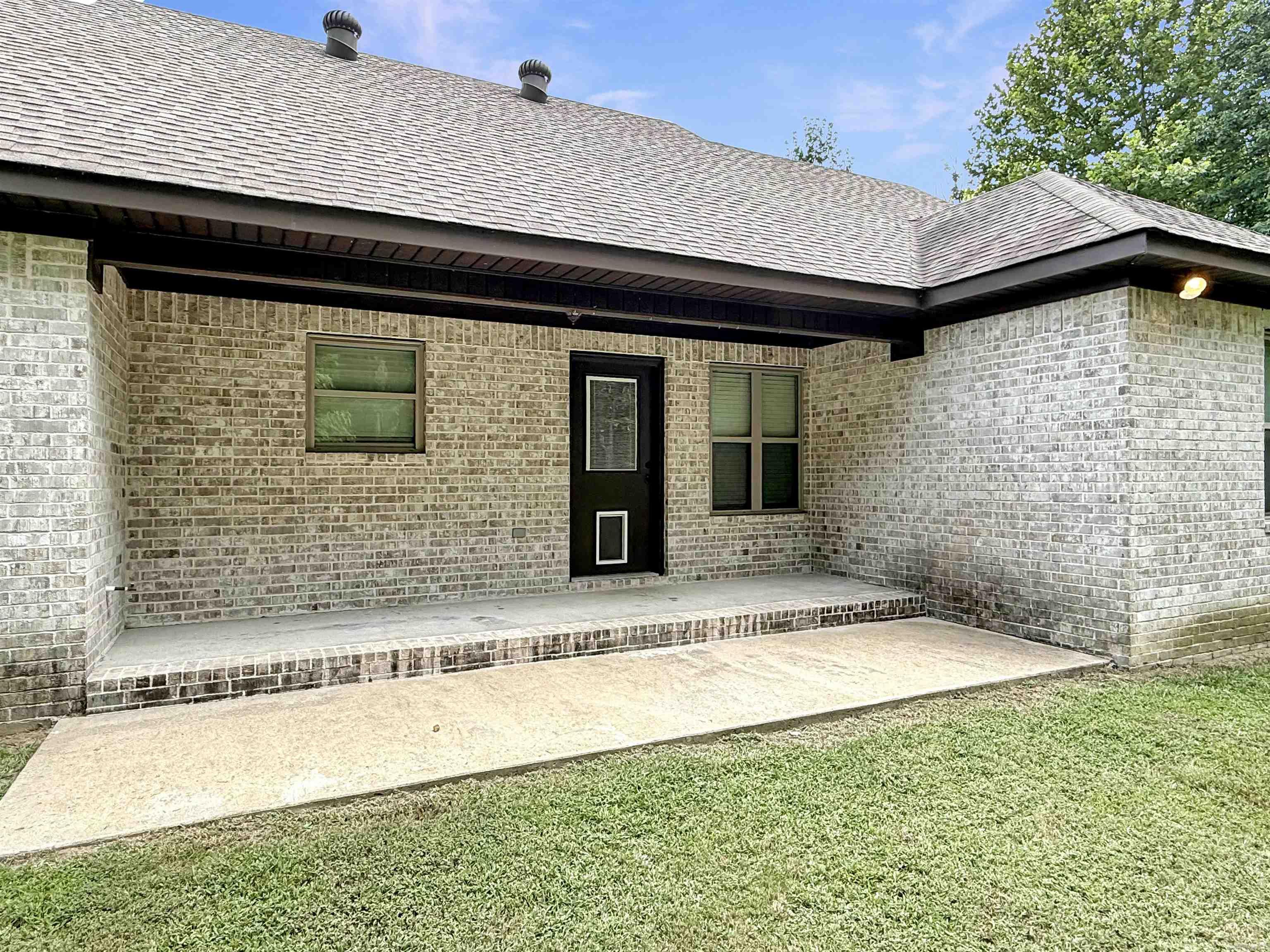 305 Sandy Creek  Ward, AR
