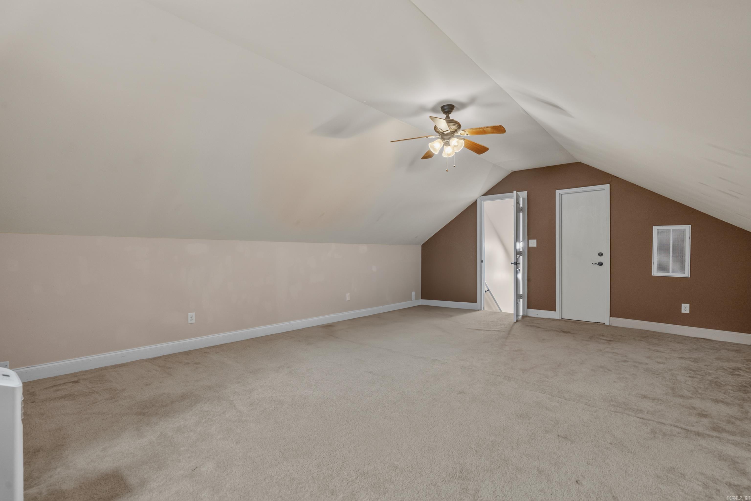 137 Enchanted Cove Hot Springs, AR 71901-2369